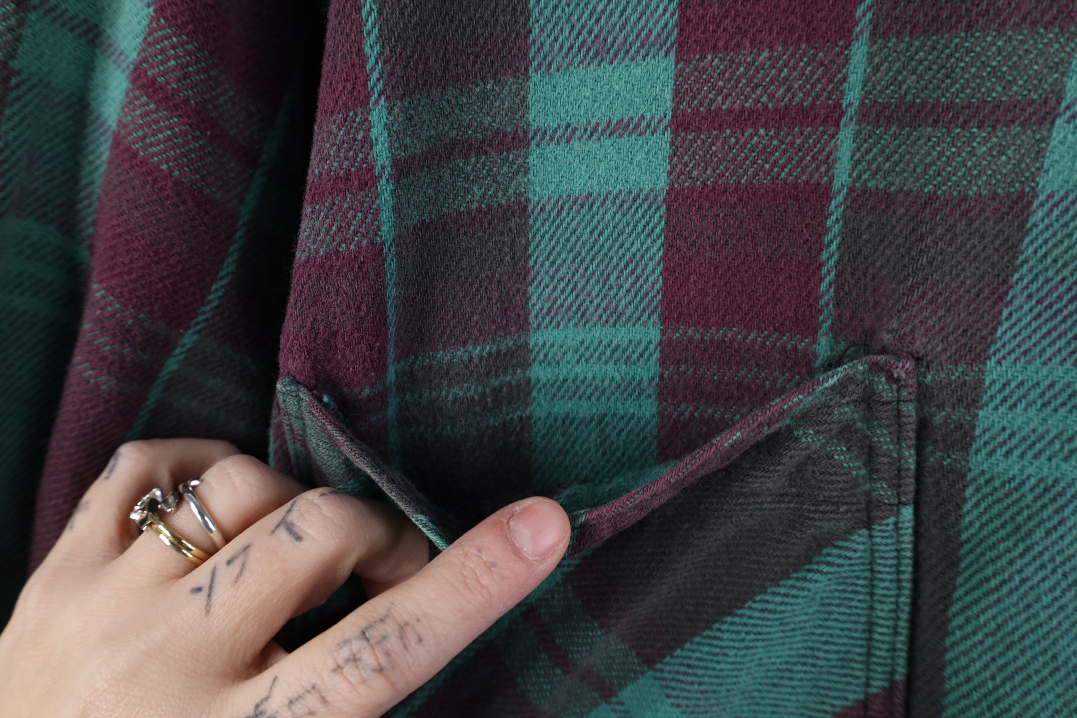 Vintage Vintage 70s Streetwear Heavy Flannel Button Shirt Plaid USA Size US L / EU 52-54 / 3 - 9 Thumbnail