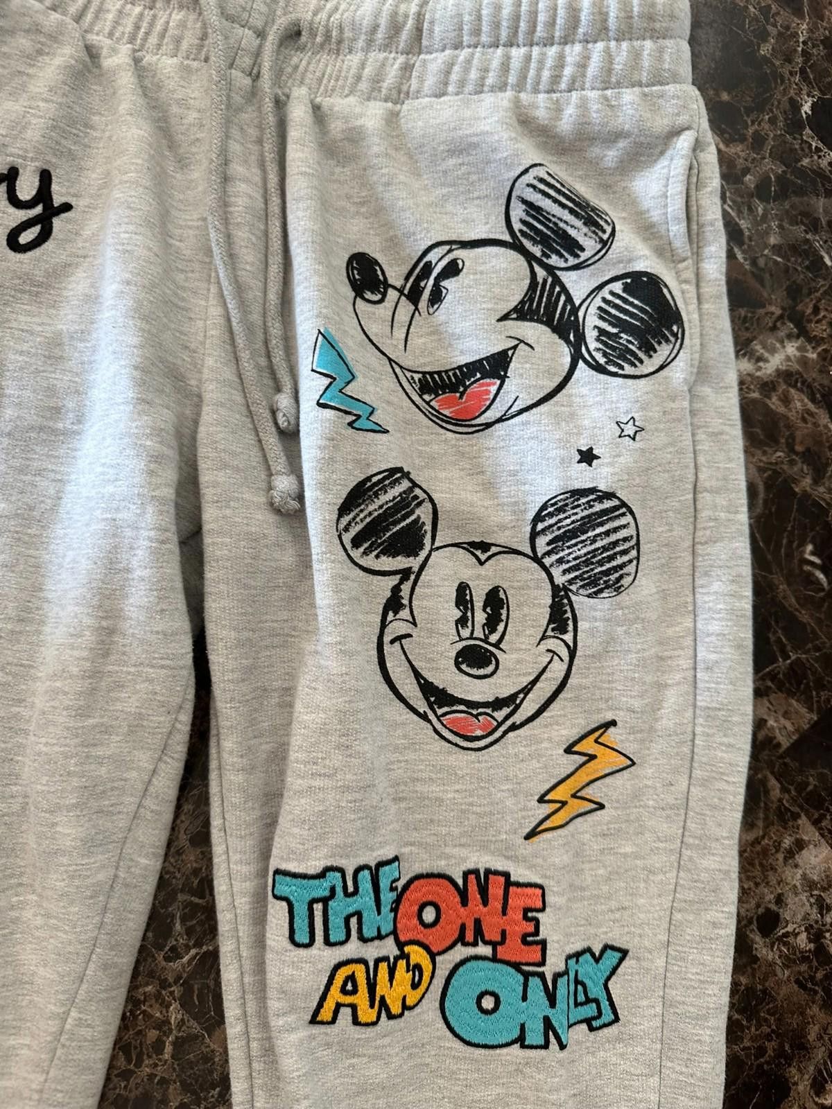 Disney Women's Disney Mickey Mouse sweat pants in size M (8/10) Size M / US 6-8 / IT 42-44 - 3 Thumbnail