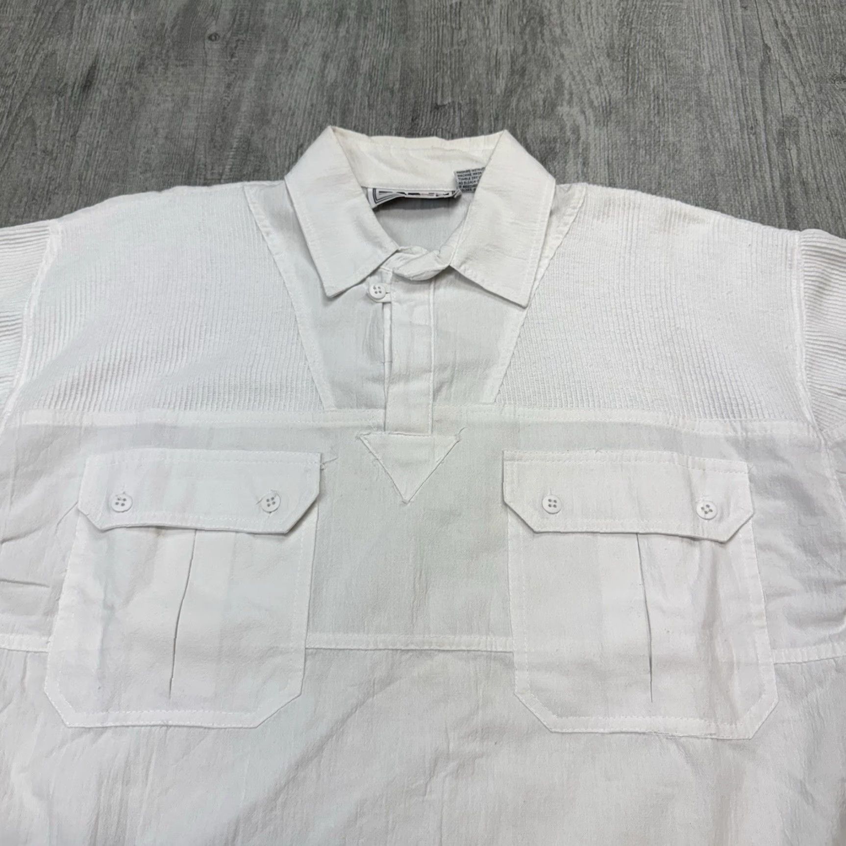 Vintage VINTAGE 80s FORUM Men's White Crepe Short Sleeve Button-Up Shirt Casual Business Formal M Size US M / EU 48-50 / 2 - 2 Thumbnail