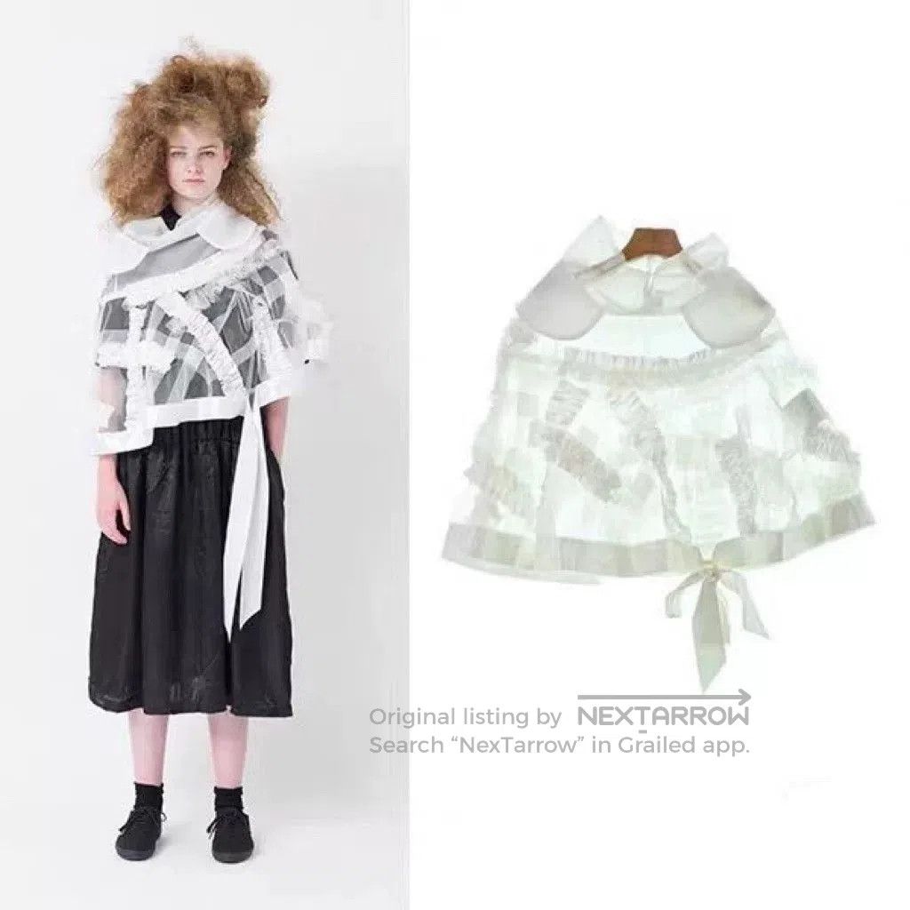Comme des Garcons COMME des garcons White Lace Cape Coat. Size US M / EU 48-50 / 2 - 1 Thumbnail
