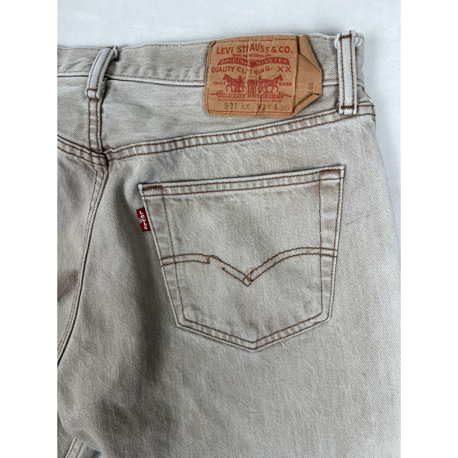 Levi's Vintage Levi’s 501 Beige Brown Denim Jeans Size 30x27 Made I Size US 30 / EU 46 - 13 Thumbnail
