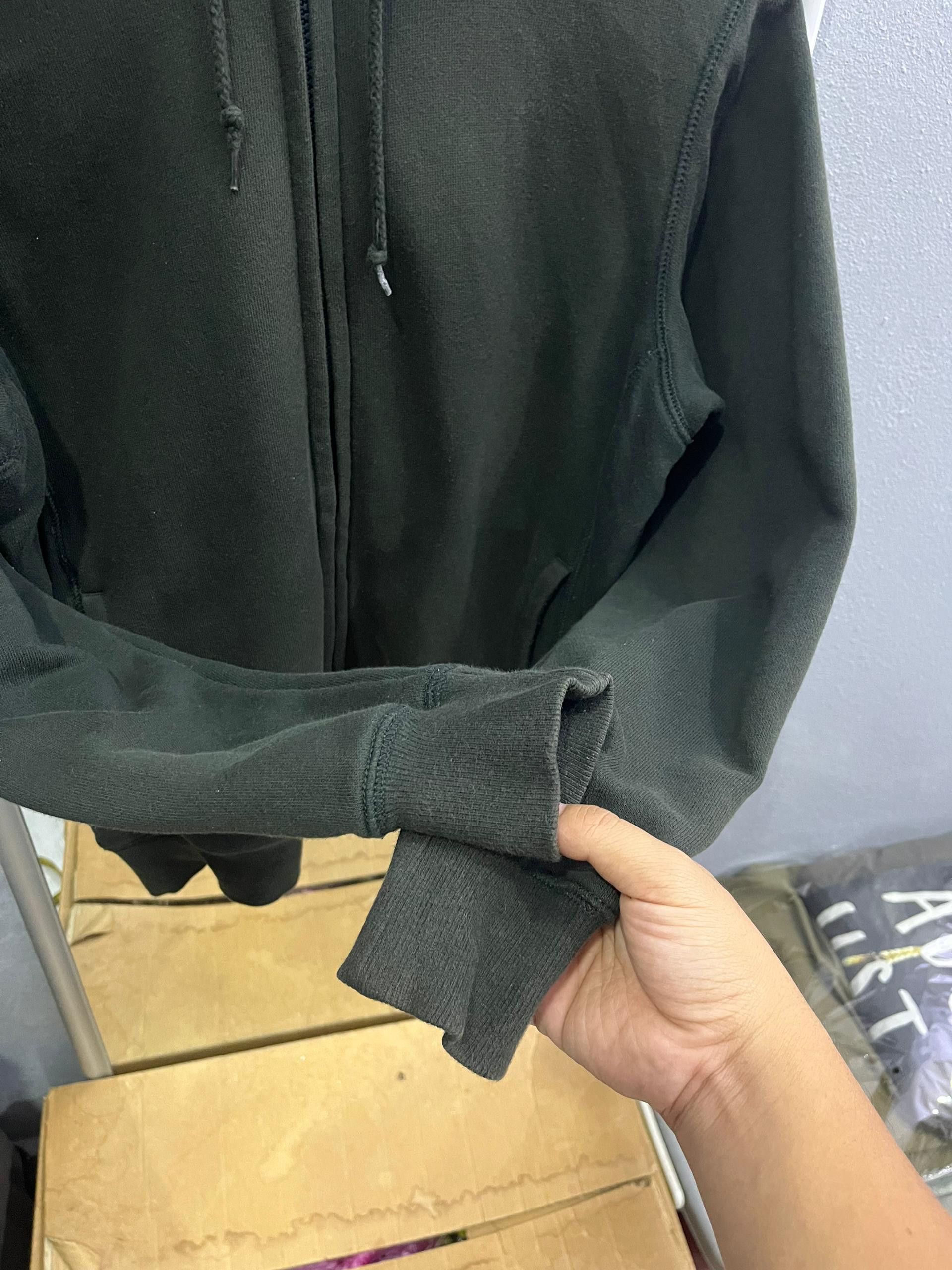 Uniqlo Uniqlo Fleece Lined Zip Hoodie Olive Green M Size US M / EU 48-50 / 2 - 6 Thumbnail