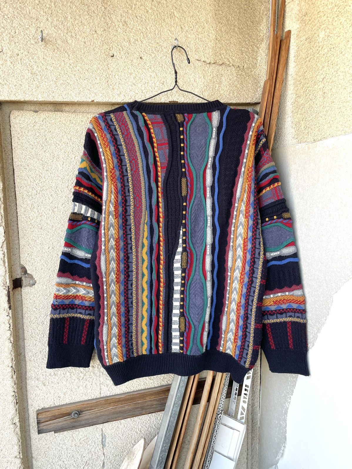 Coogi Vintage Coogi Style 3D Knit Multicolour Textured Sweater Size US M / EU 48-50 / 2 - 5 Thumbnail