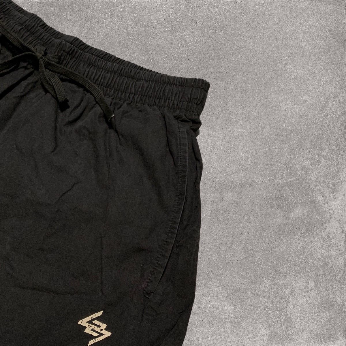 Represent Clo. Represent XS Shorts 247 Gymnasium Black Bottoms Size US 30 / EU 46 - 3 Thumbnail