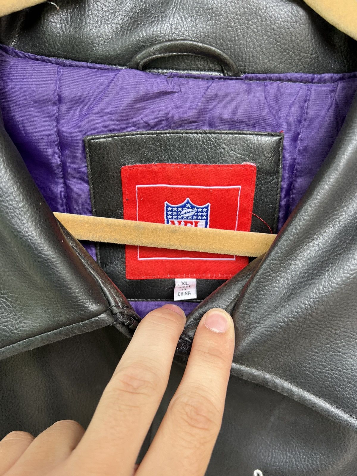 NFL × Vintage Vintage Minnesota Vikings Leather Jacket Size US XL / EU 56 / 4 - 6 Thumbnail