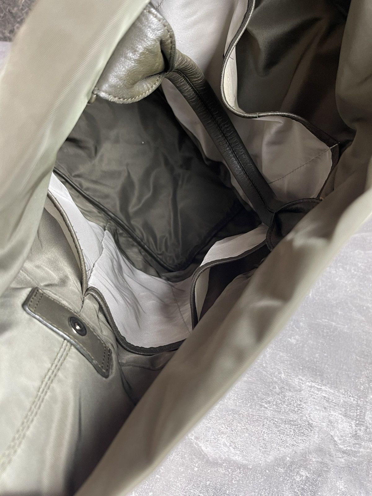 Moncler × Vintage Moncler "à Porter" Green Nylon Convertible Backpack Tote Bag Size ONE SIZE - 15 Thumbnail