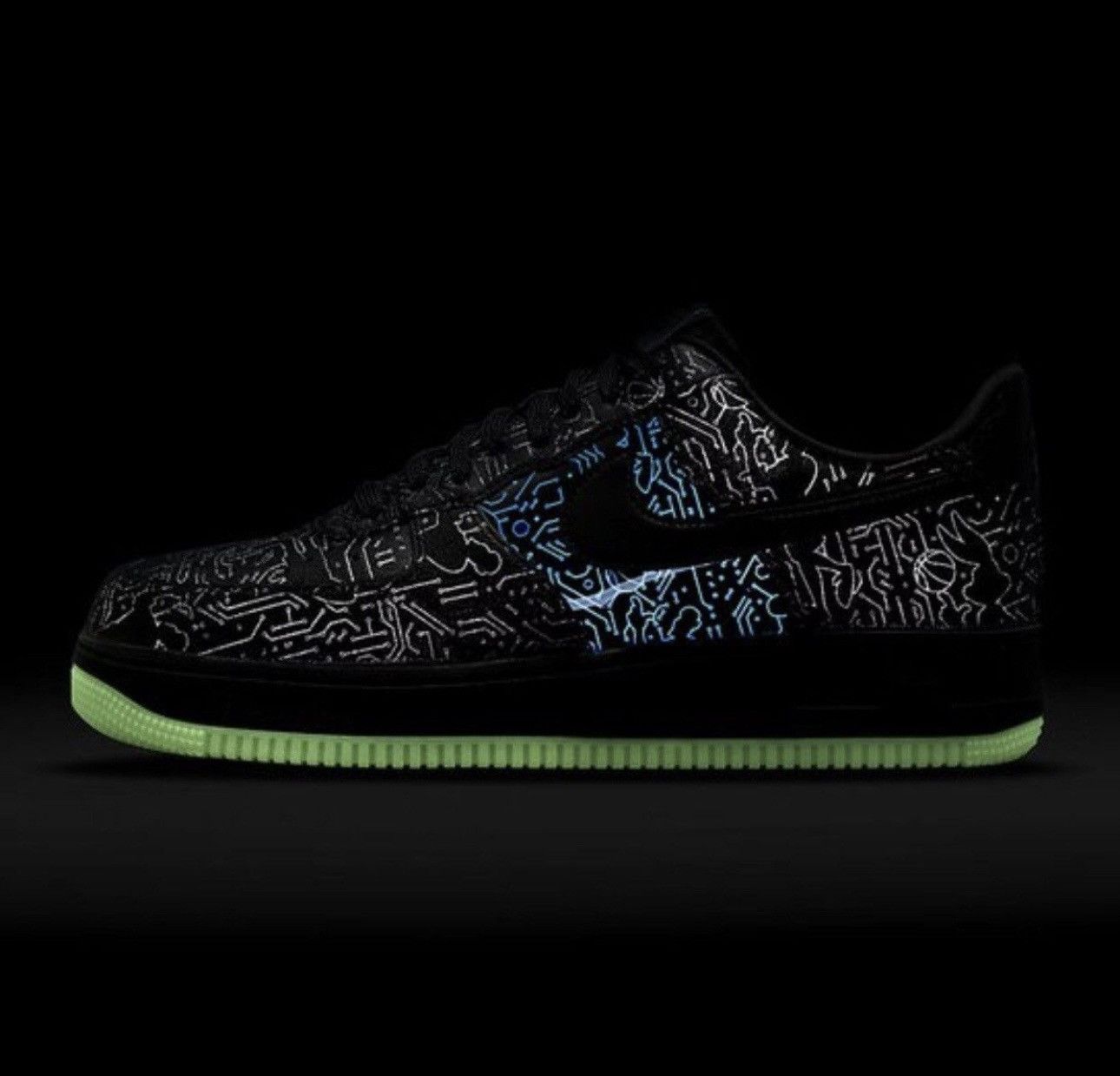 Nike Nike Air Force One Lebron James Space Jam A New Legacy Size US 6 / EU 39 - 14 Thumbnail