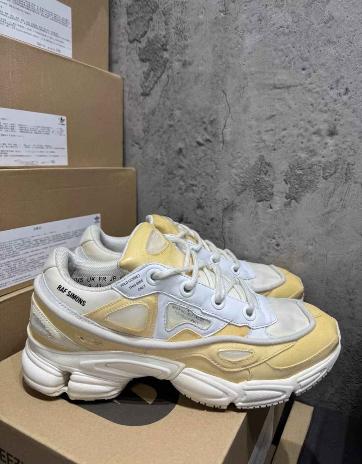 Raf Simons Raf Simons x Adidas Ozweego 2 K37 Size US 9.5 / EU 42-43 - 4 Thumbnail