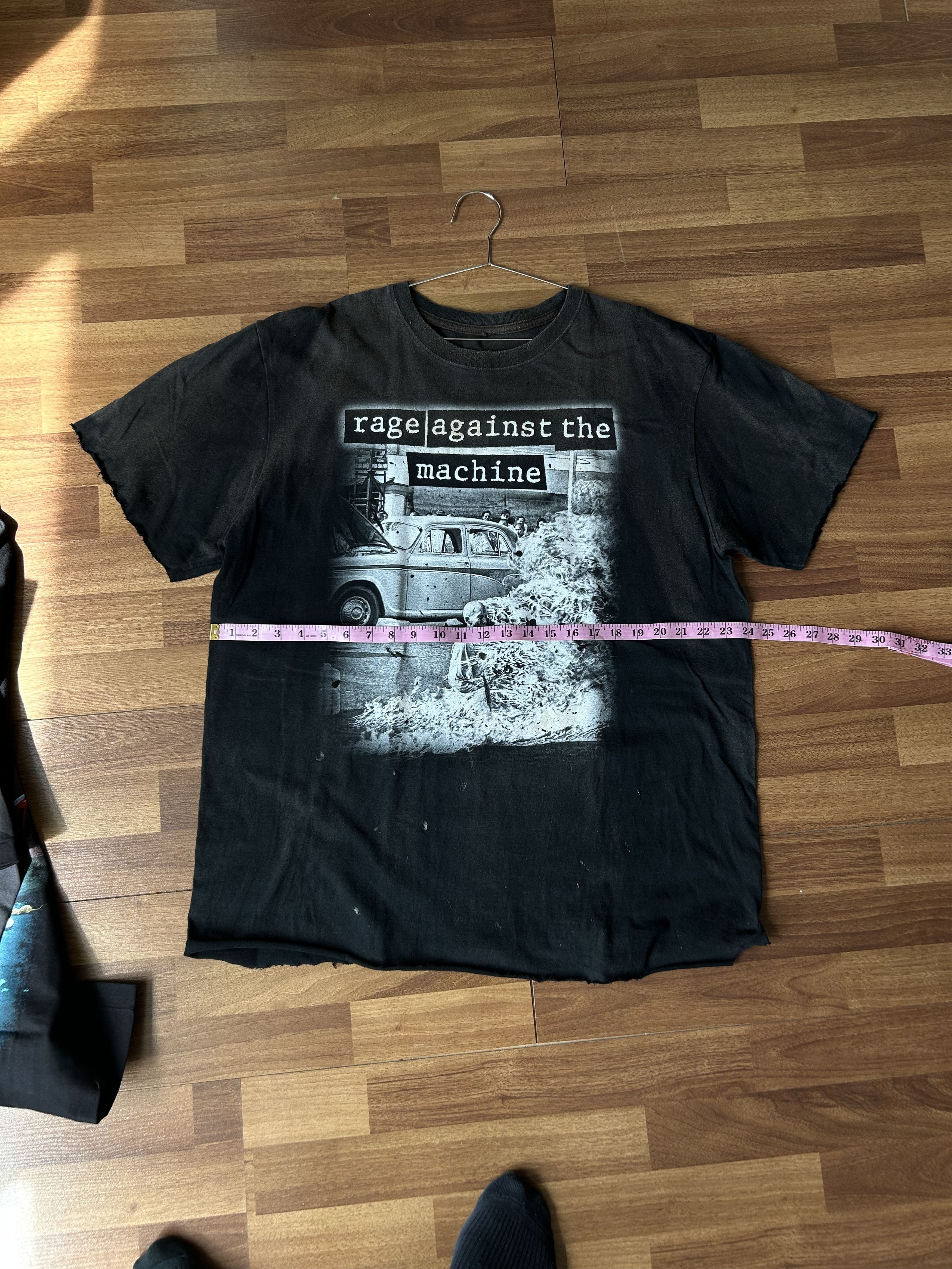 Band Tees 00s Thrashed Rage Against The Machine Vintage Fader Size US XL / EU 56 / 4 - 8 Thumbnail