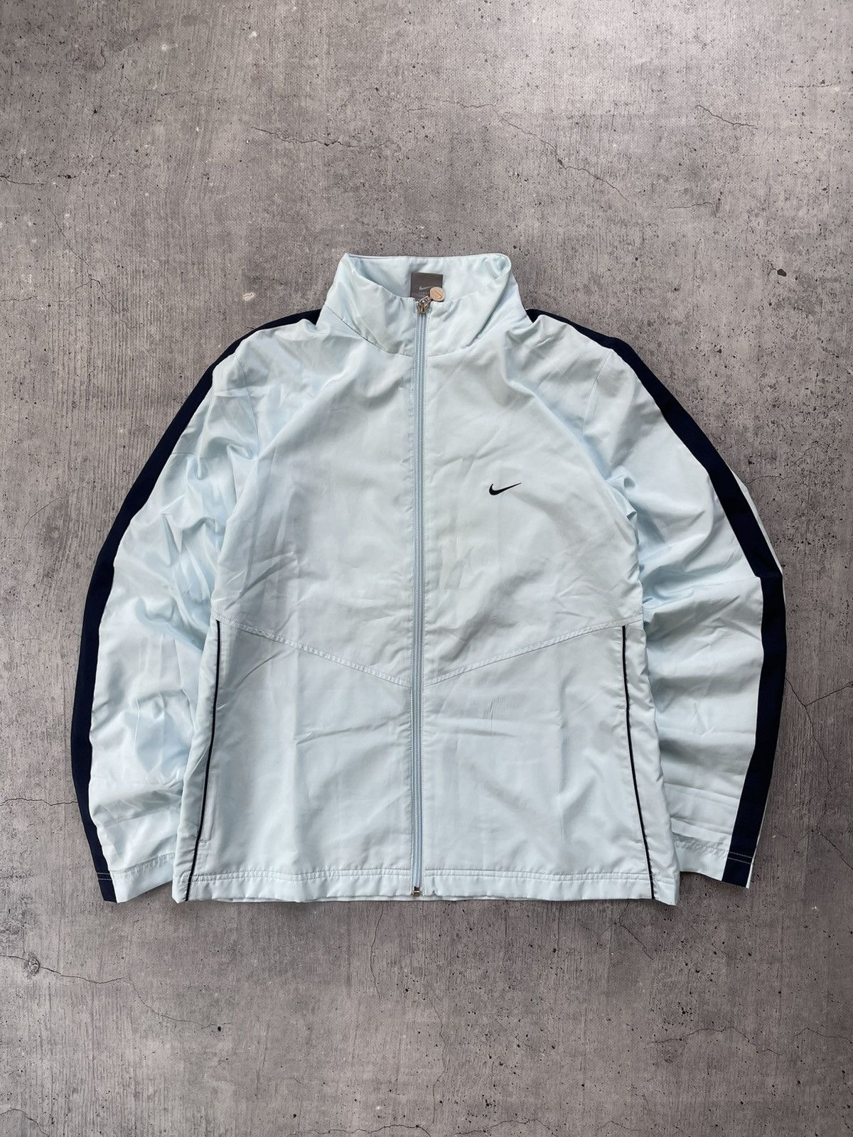 Nike × Vintage VINTAGE 90S NIKE NYLON JACKET Size US S / EU 44-46 / 1 - 1 Thumbnail