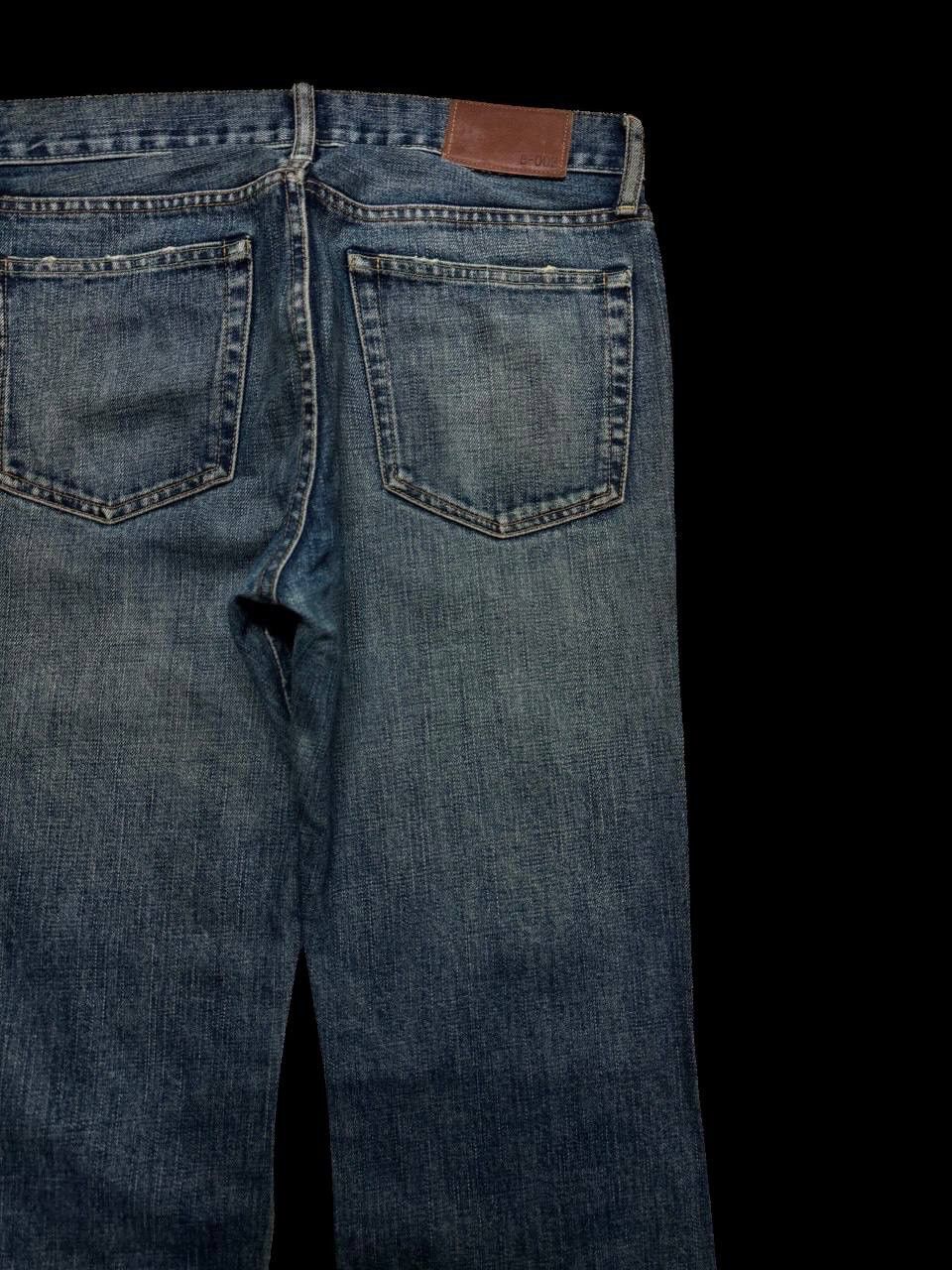 Uniqlo FLARE 90s Uniqlo Mudwash Sick Distressed Bootcut Denim Jeans Size US 31 - 15 Thumbnail