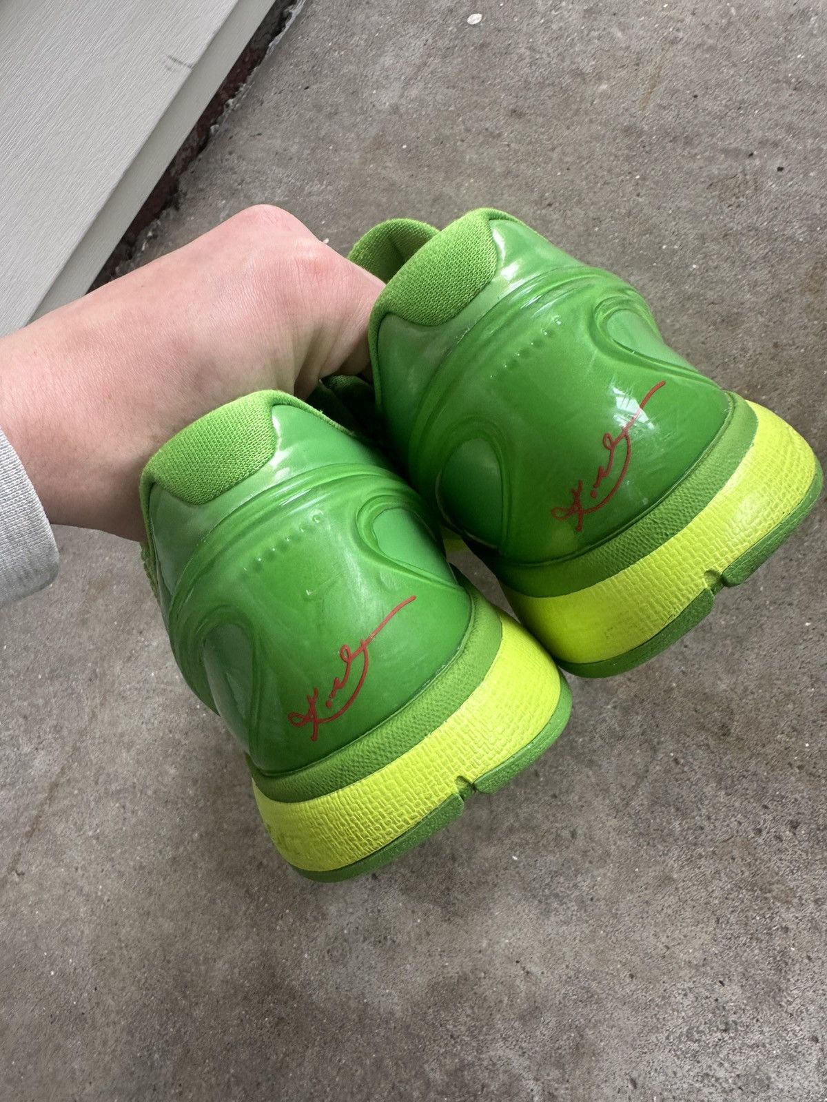 Nike Nike Zoom Kobe 6 Protro Grinch 2020 size 8 Size US 8 / EU 41 - 4 Thumbnail
