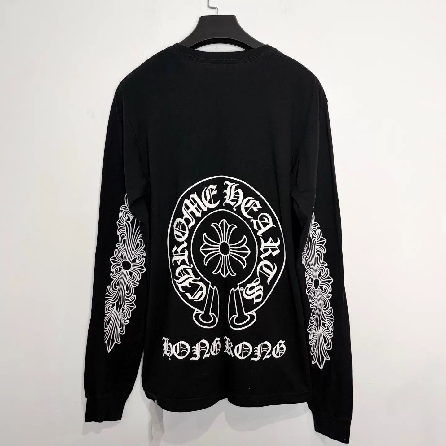 Chrome Hearts Chrome Hearts HK Exclusive Black LS Arm Vine Qilin Cross L Size US L / EU 52-54 / 3 - 2 Thumbnail
