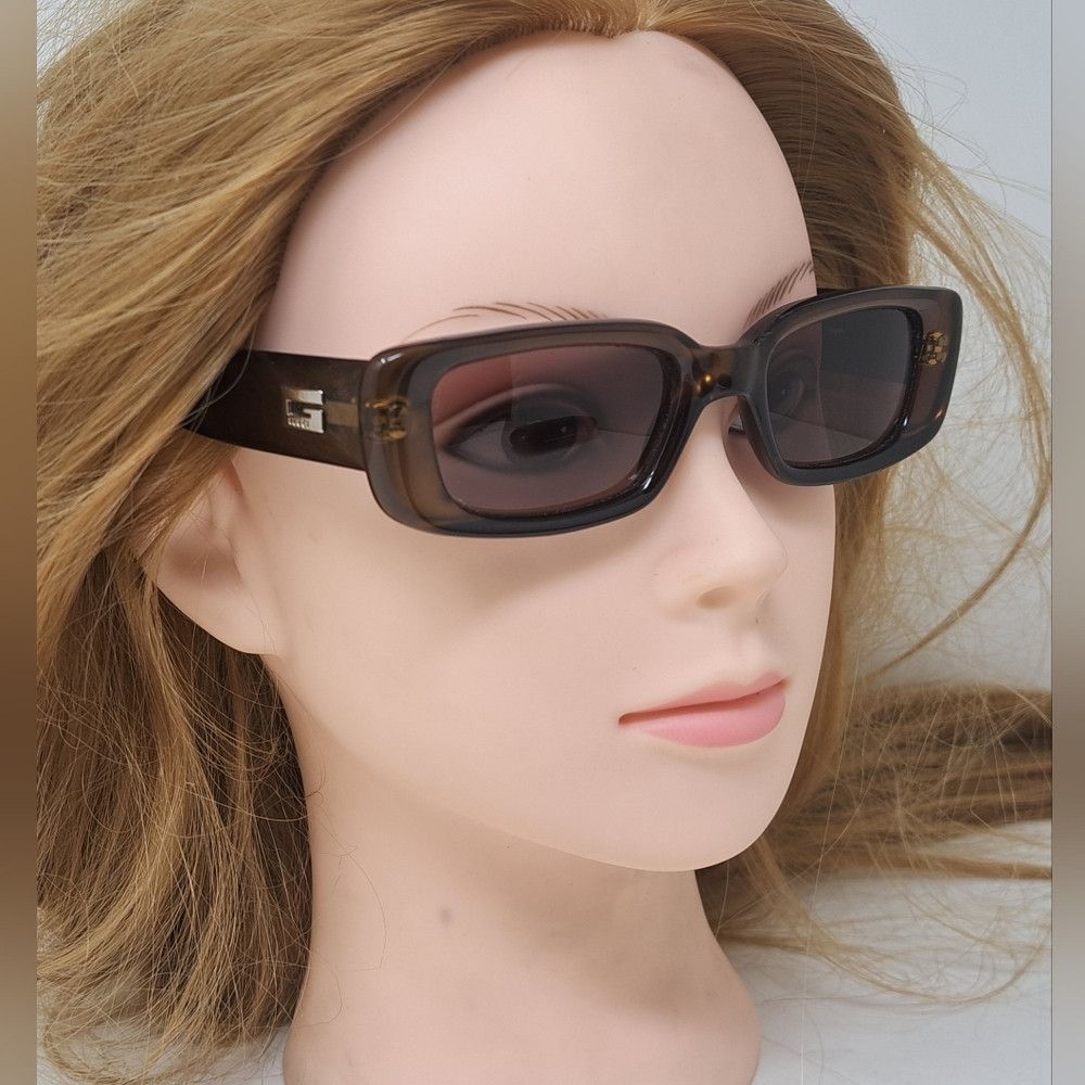 Gucci NEW Gucci Women's Vintage Sunglasses Tom Ford 90s Honey Size ONE SIZE - 7 Thumbnail