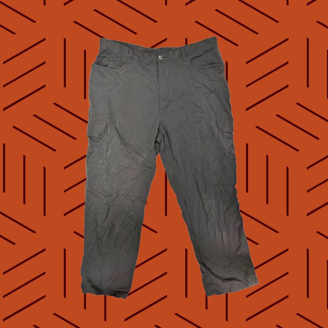 Patagonia Patagonia Men's Cargo Pants Outdoor Hiking Gray 38 Cotton Blend Relaxed Straight Rise Mid Front Flat Front Casual Travel Workwear Size US 38 / EU 54 - 1 Thumbnail