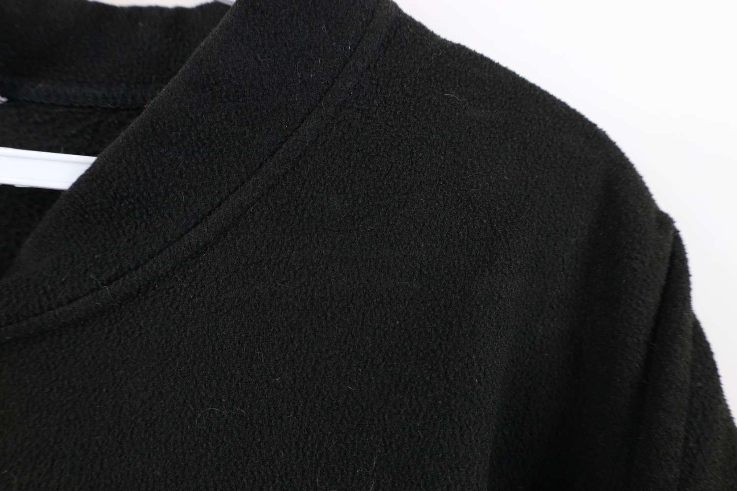 Vintage Vintage 90s Streetwear Distressed Blank Fleece Sweater Black Size US XL / EU 56 / 4 - 4 Thumbnail
