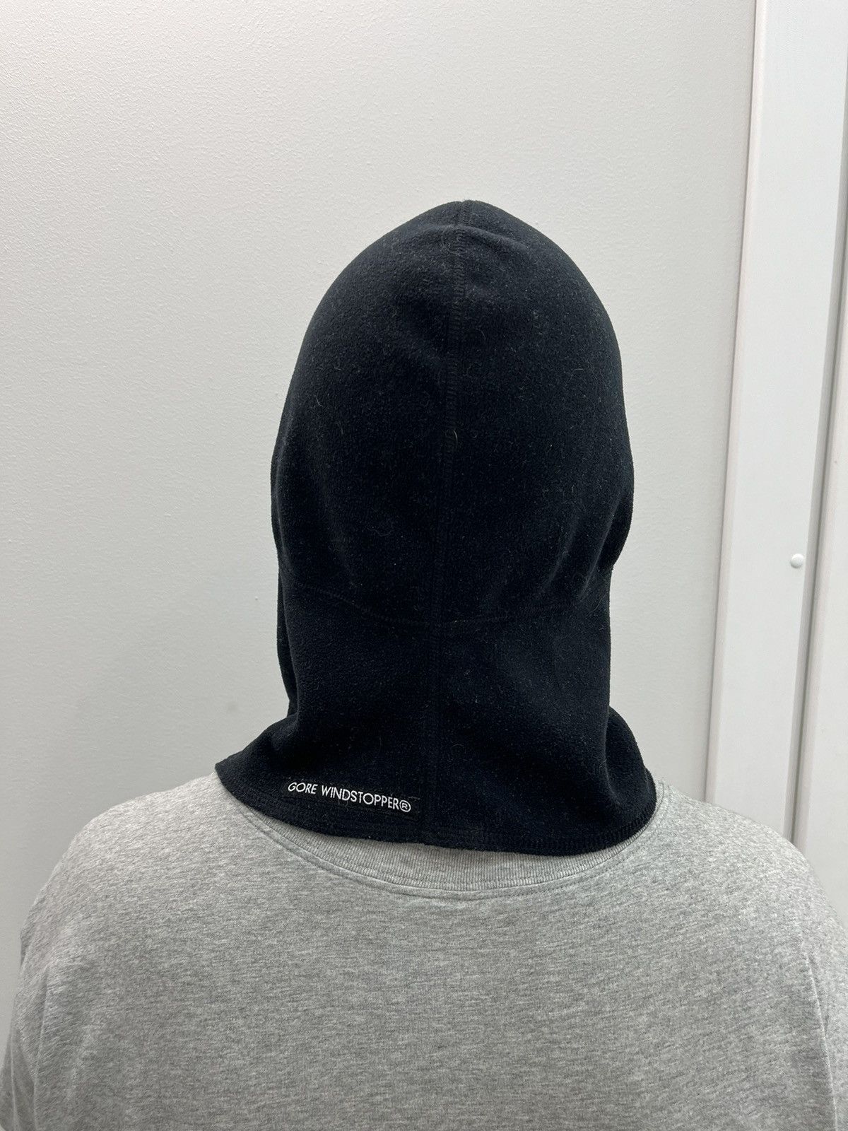 Outdoor Life Mountain Hardwear Gore Windstopper Fleece Balaclava Hat