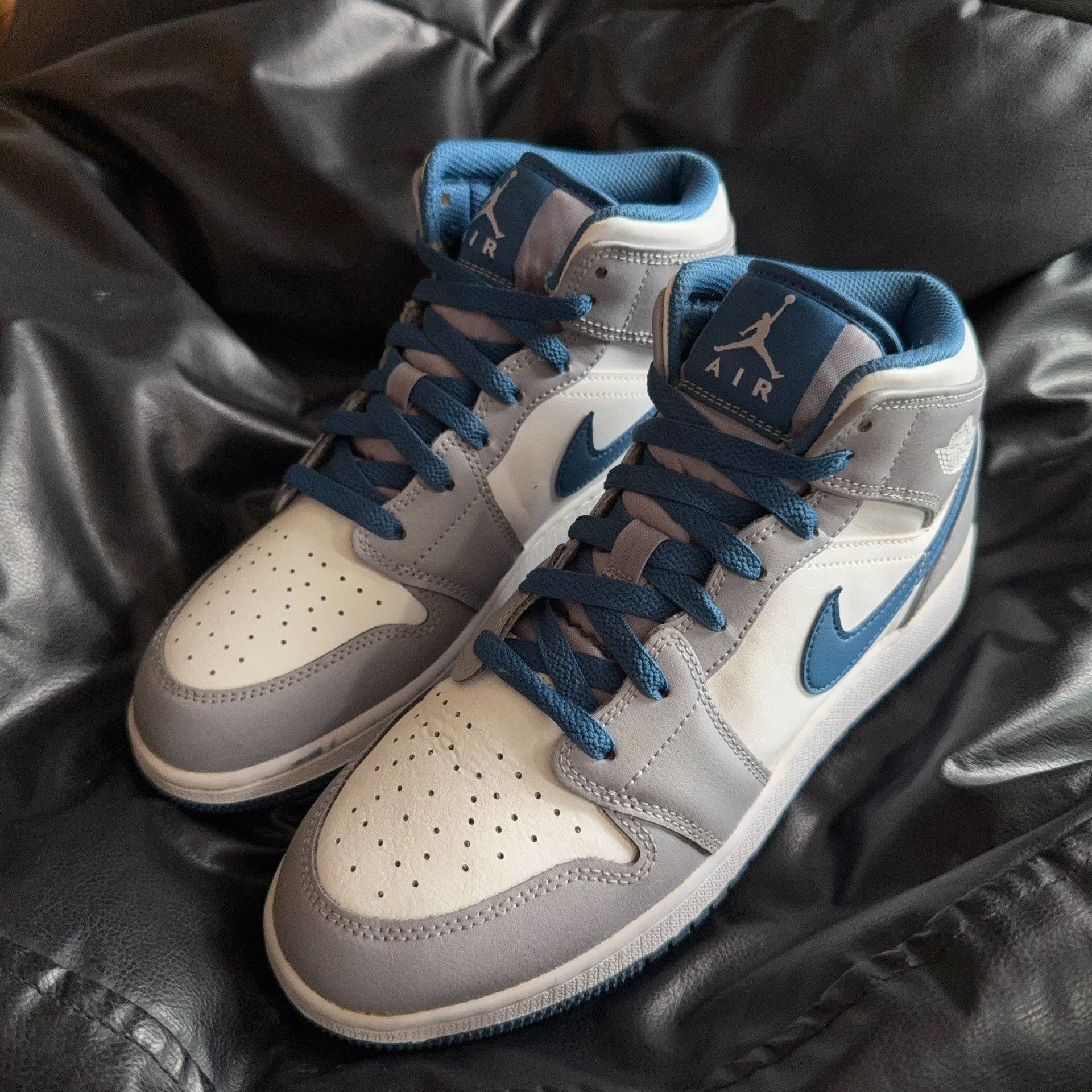 Nike Nike Blue Lowtop Sneakers 40 Men Size US 7.5 / EU 40-41 - 1 Thumbnail