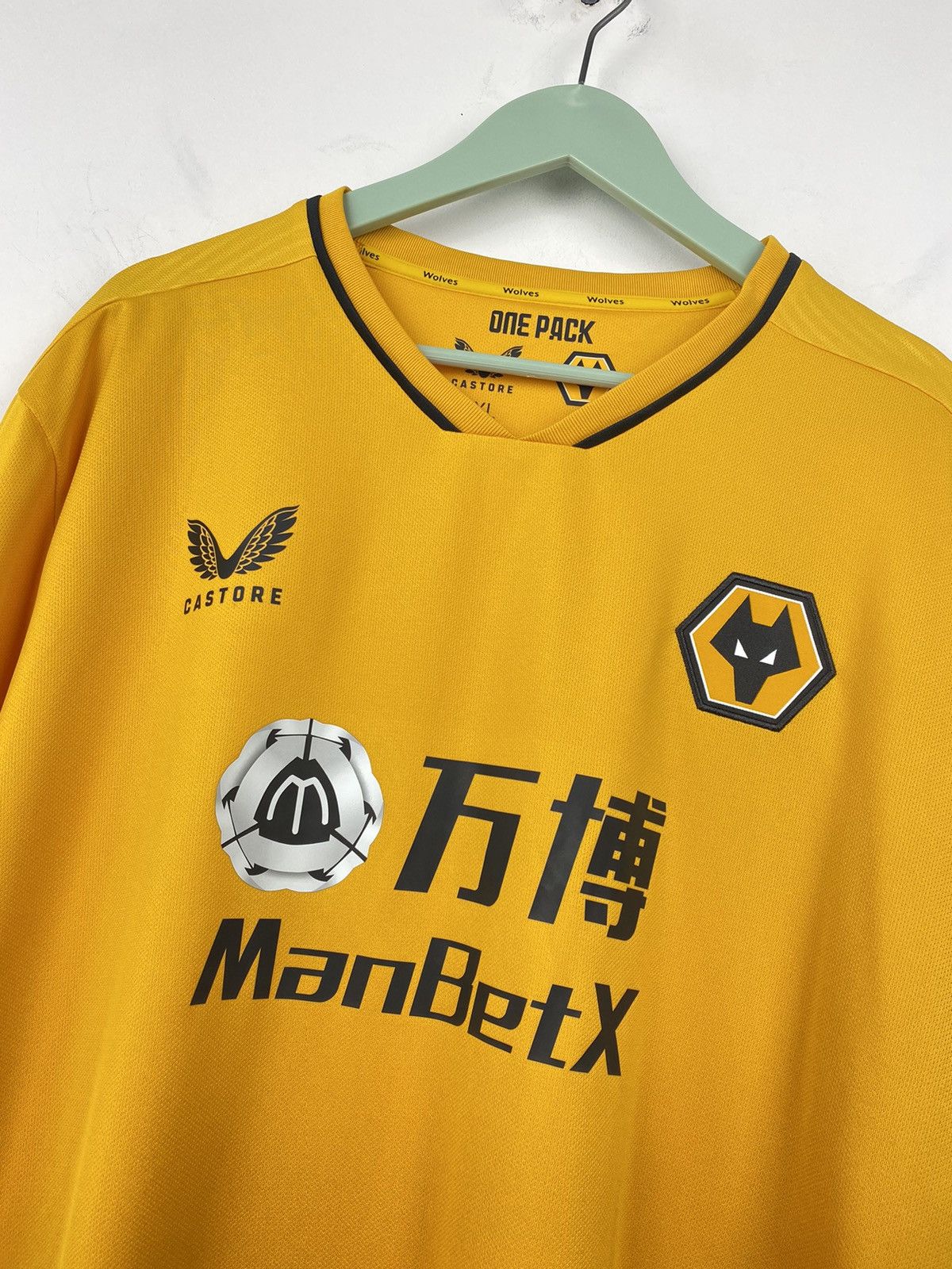 Castore Wolverhampton Wanderers 2021 2022 Castore Soccer Jersey PSG Size US XXL / EU 58 / 5 - 2 Thumbnail