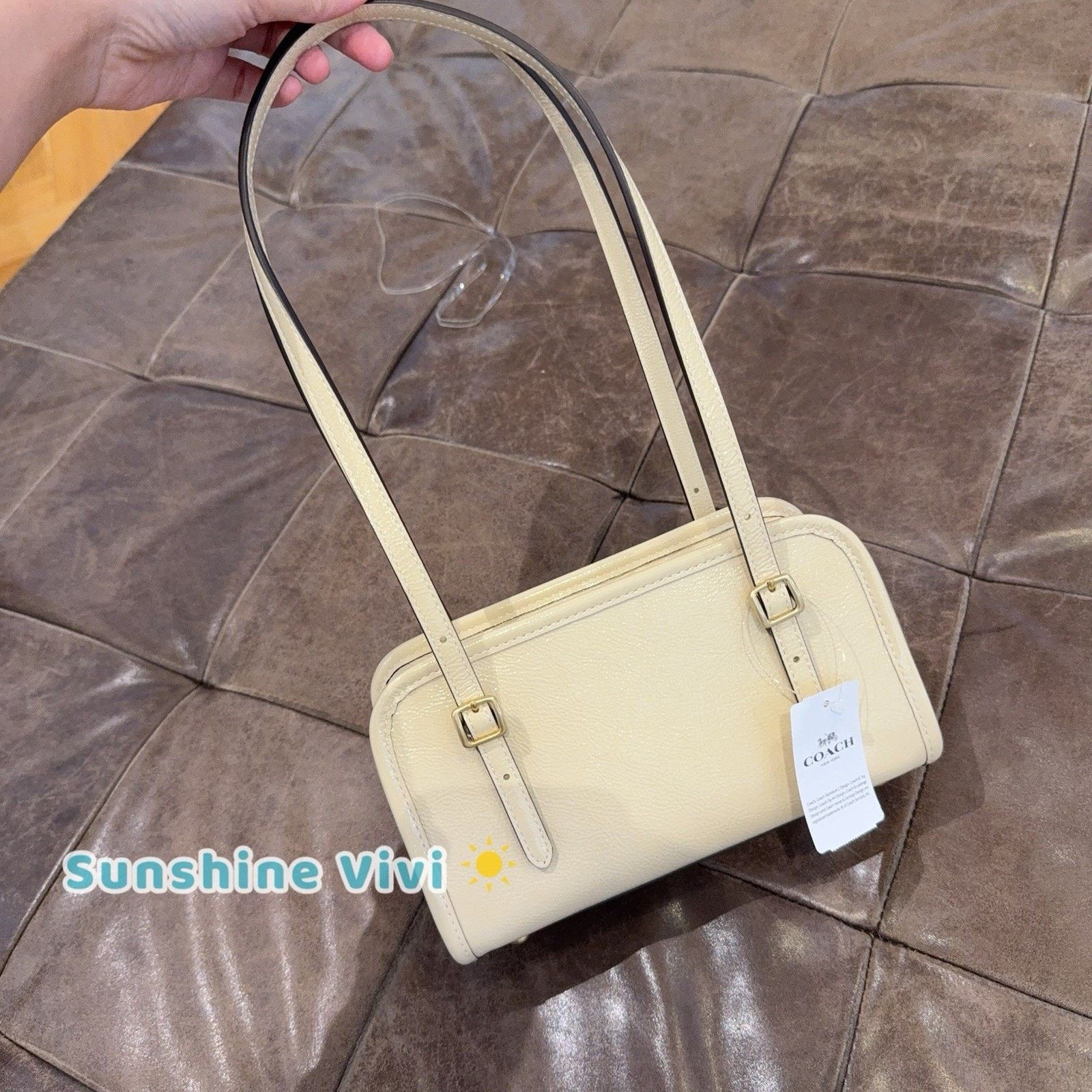 Coach NWT Coach Swing Zip Leather Shoulder Bag 20 Moonlight CAN21 Size ONE SIZE - 2 Thumbnail
