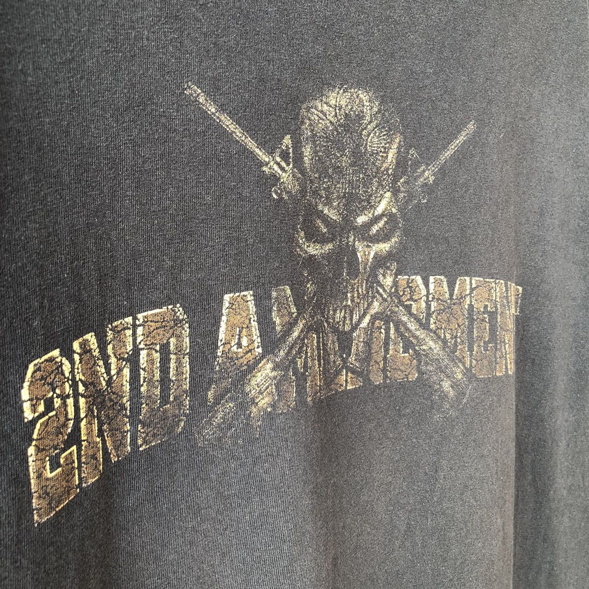 Army Of Me 🔥Distressed🔥 Vintage y2k 2ND AMENDMENT Sunfaded Tshirt Size US XL / EU 56 / 4 - 7 Thumbnail