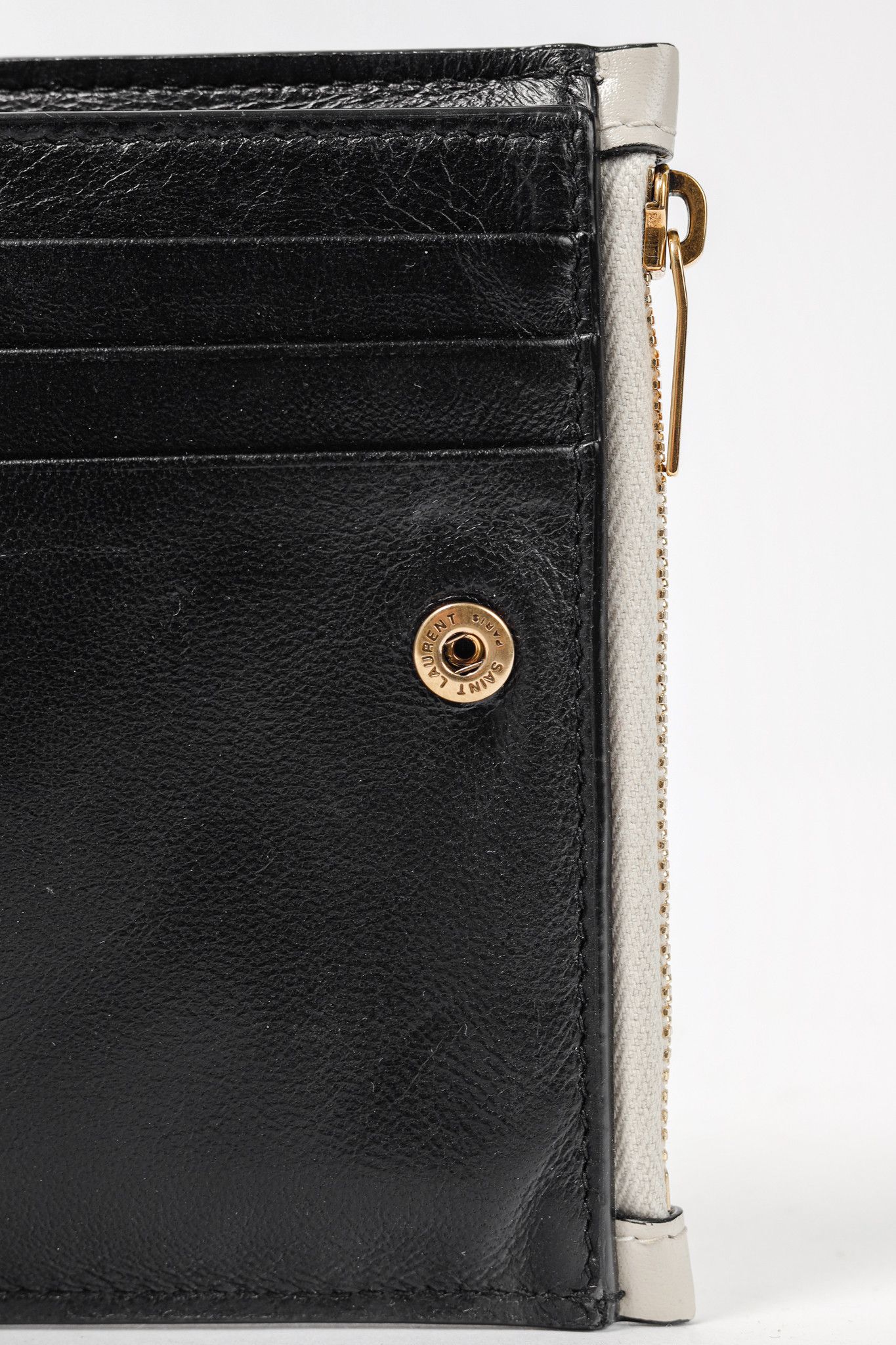 Saint Laurent Paris Saint Laurent Uptown Bos Taurus YSL Compact Wallet Size ONE SIZE - 10 Thumbnail
