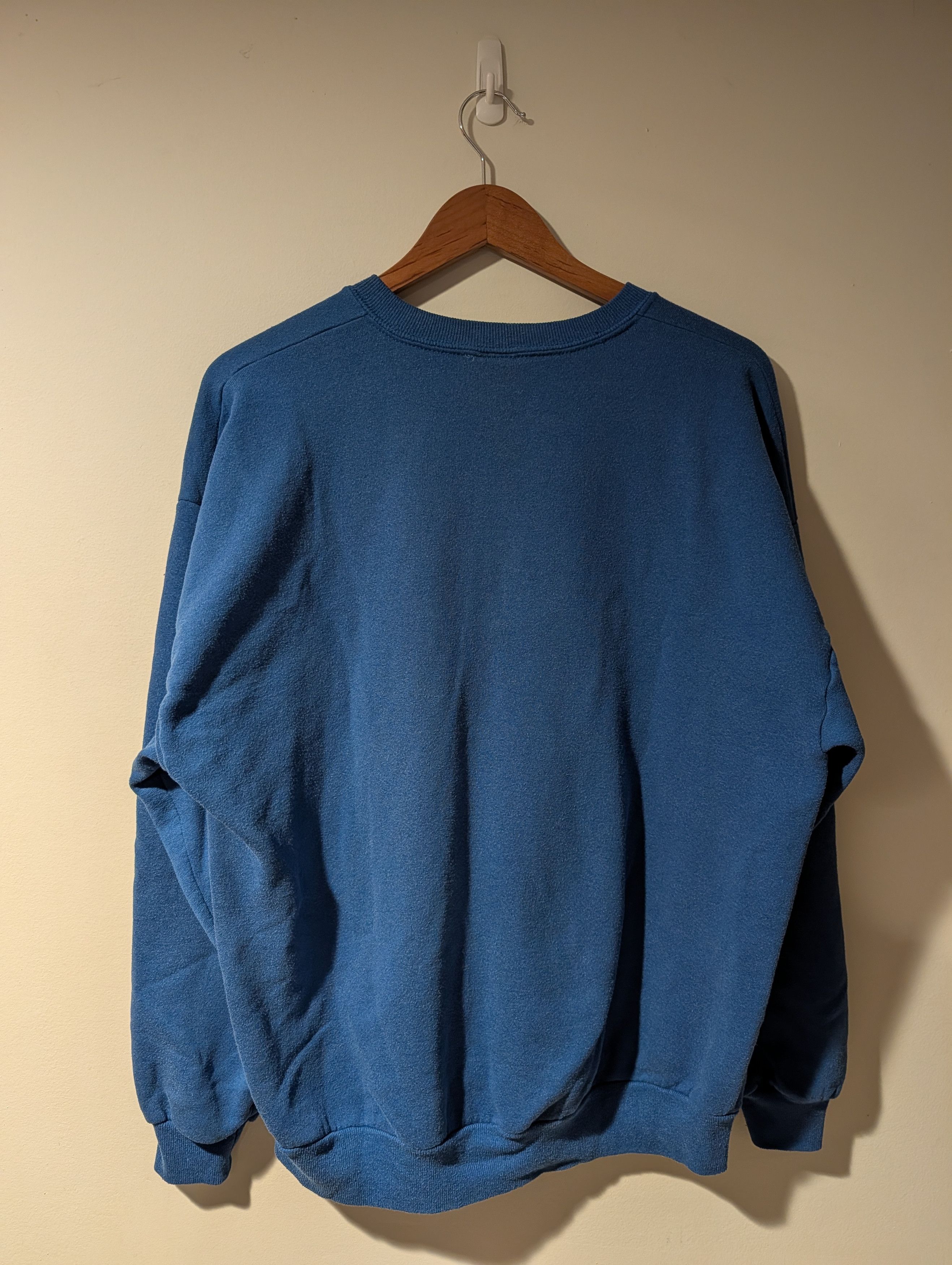 Disney Vintage Disney Mickey Mouse Embroidered Sweatshirt Blue 90s Size US M / EU 48-50 / 2 - 8 Thumbnail