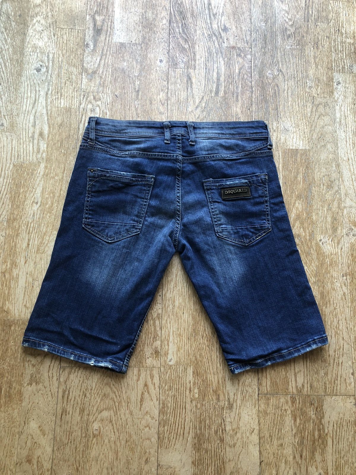 Dsquared2 DSQUARED2 SLIM FIT DENIM SHORTS Size US 34 / EU 50 - 2 Thumbnail