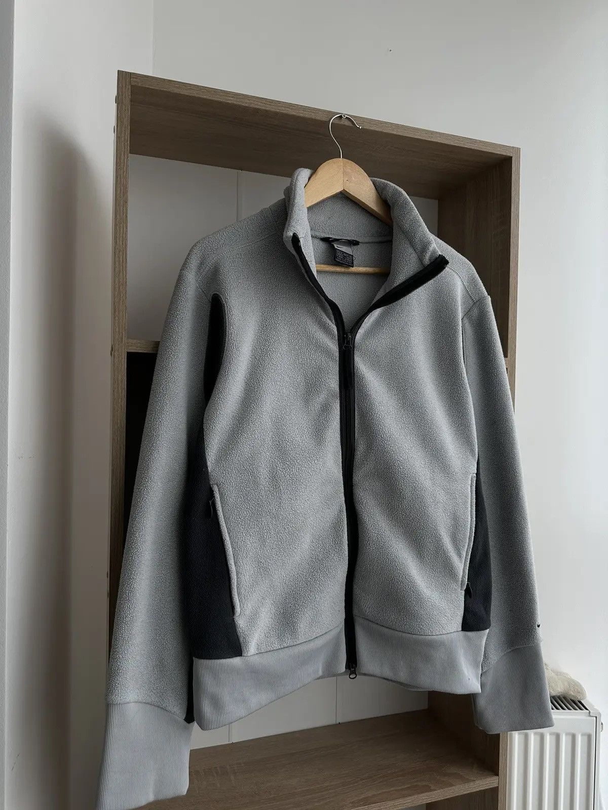 Nike × Nike ACG × Vintage Vintage Nike Full Zip Grey Big Logo Fleece Jacket Size US M / EU 48-50 / 2 - 8 Thumbnail