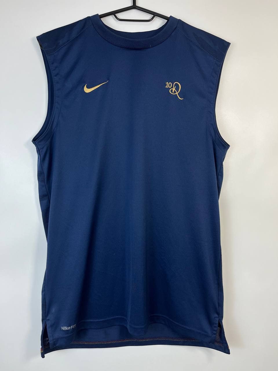 Nike NIKE 10R RONALDINHO TRAINING SLEEVELESS JERSEY SIZE S Size US S / EU 44-46 / 1 - 1 Thumbnail