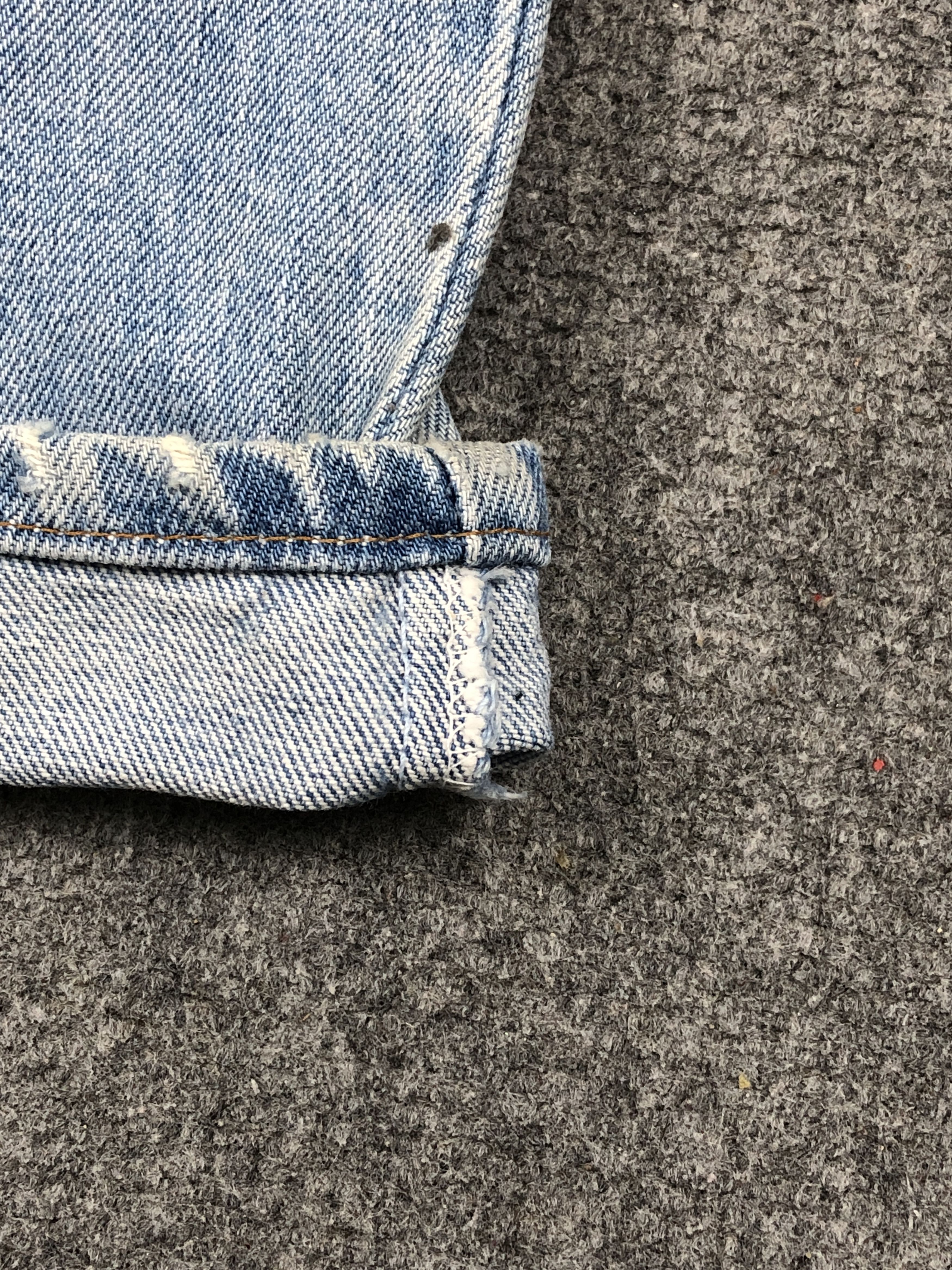 Levi's Vintage 90s Levis 570 Tapered Leg Baggy Fit Jeans DP2364 Size US 33 - 14 Thumbnail
