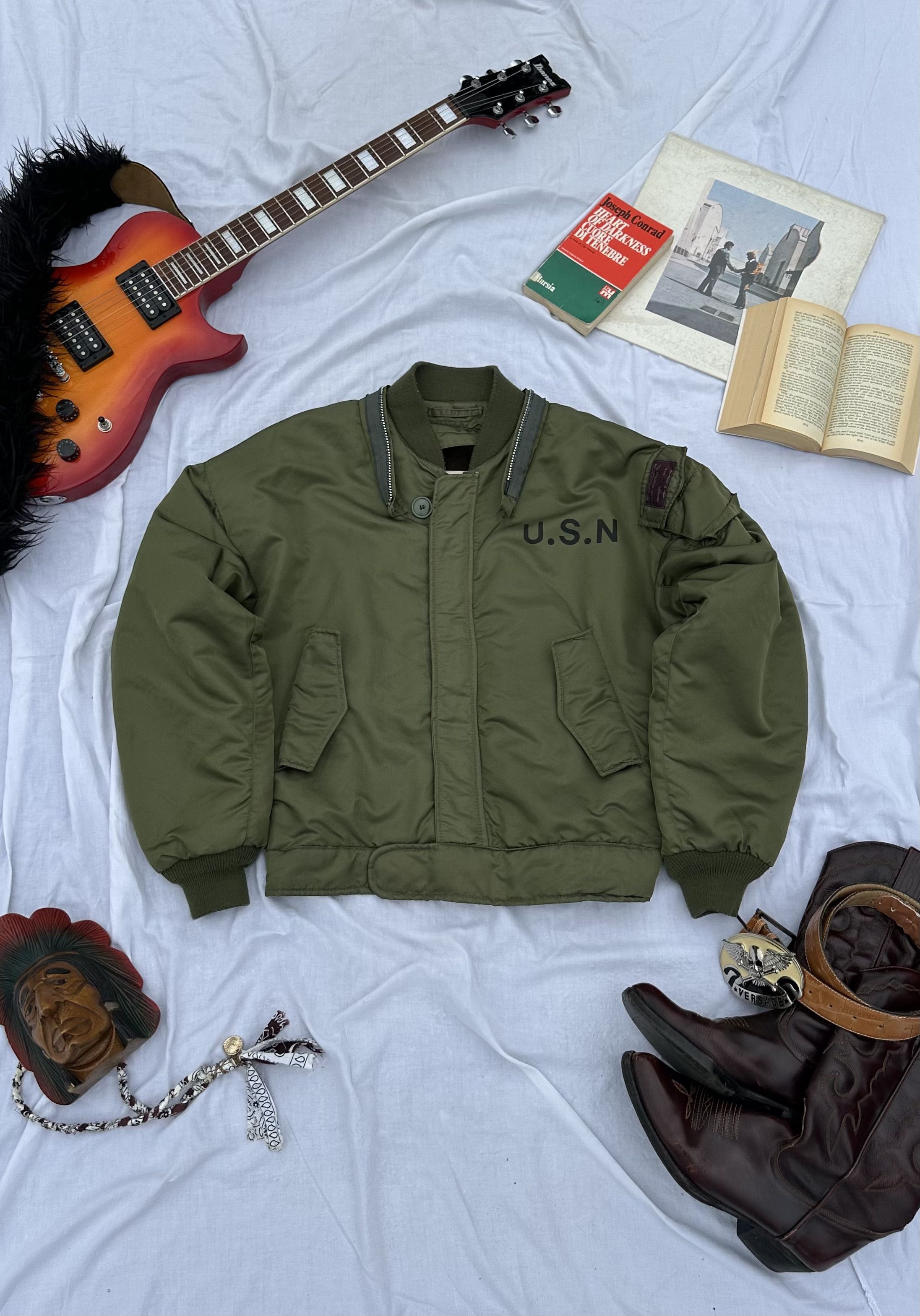 Vintage US Navy MA-1 Bomber Flight Jacket 1980s M Size US M / EU 48-50 / 2 - 1 Thumbnail