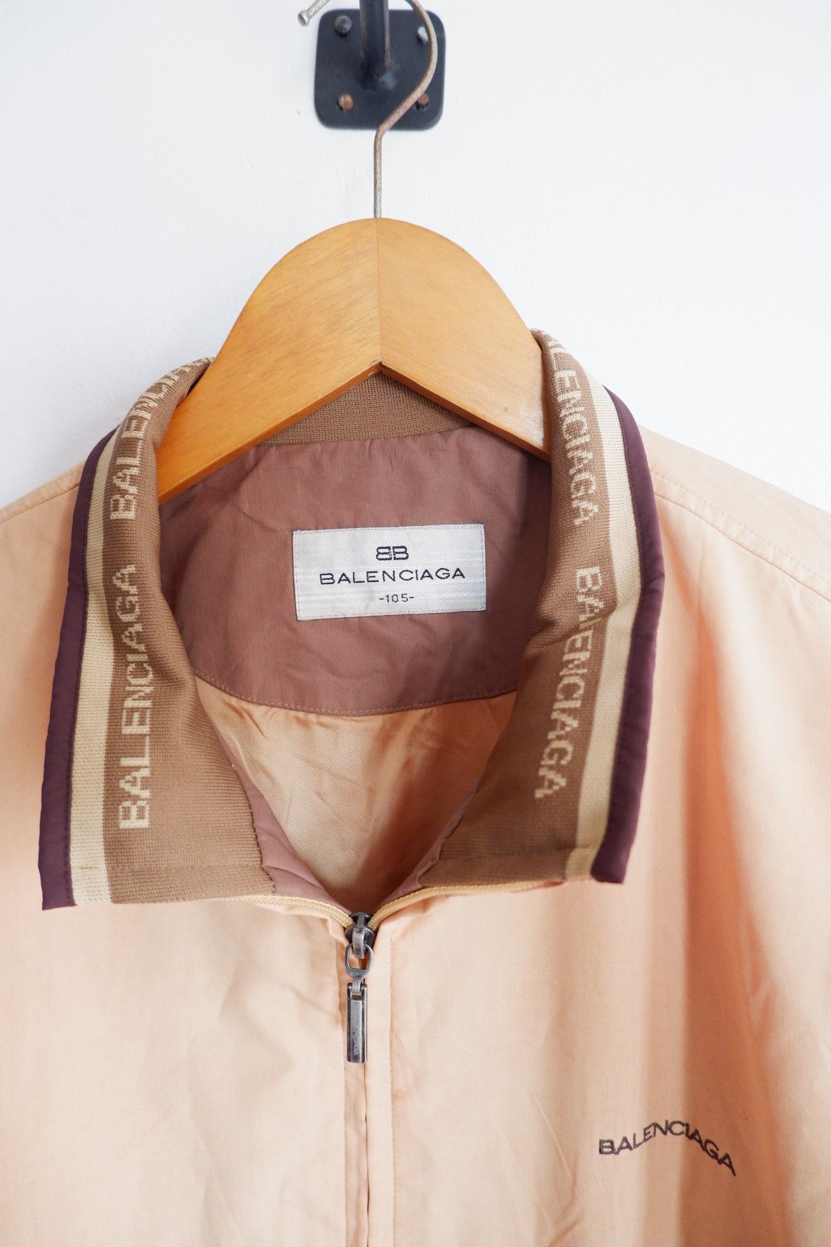 Balenciaga Vintage Balenciaga Neck Logo Jacket Size US L / EU 52-54 / 3 - 4 Thumbnail