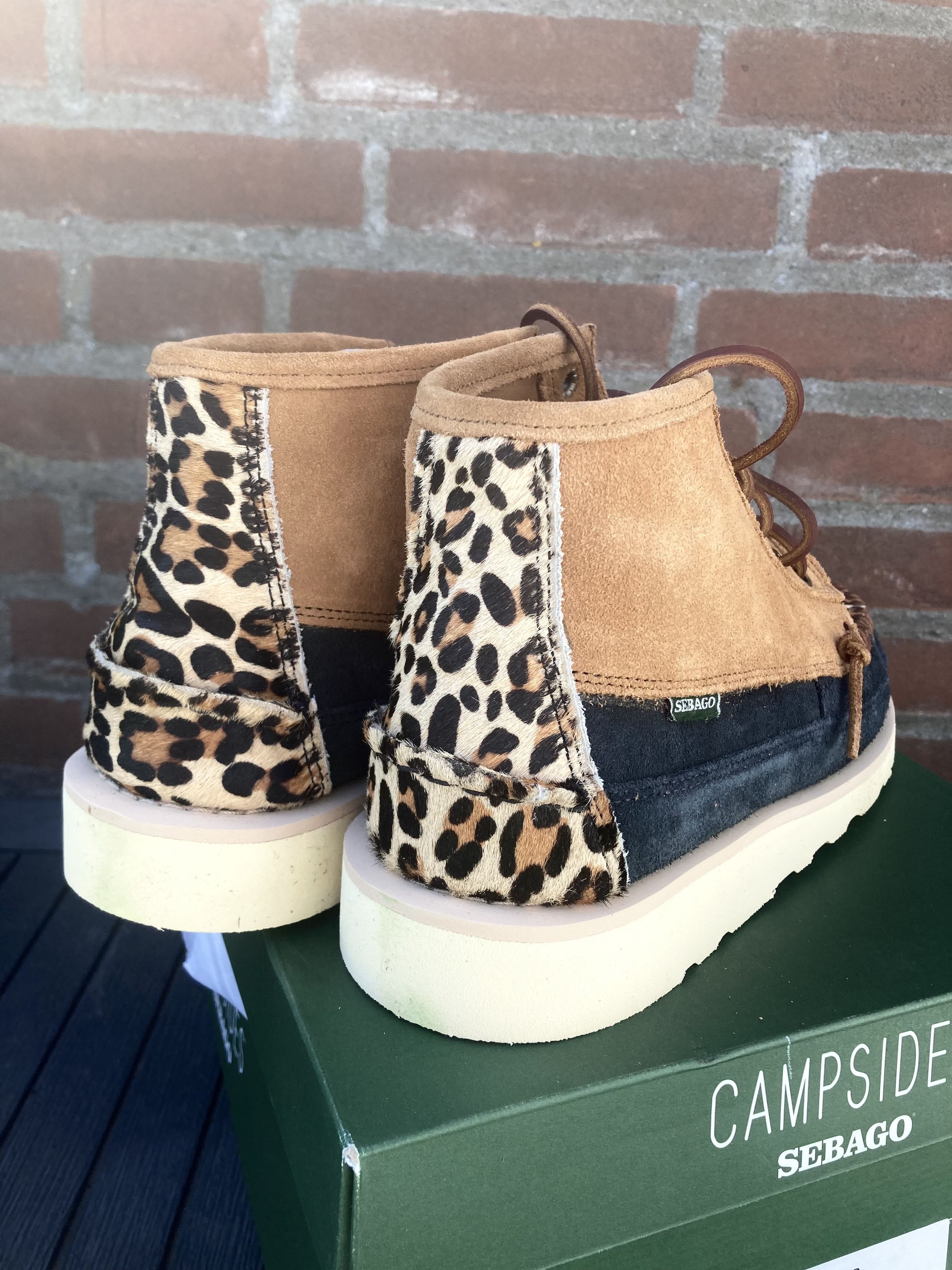 Sebago Cayuga Campsides Vibram wild chukka mid leopard animal 9 43 Size US 9 / EU 42 - 3 Thumbnail