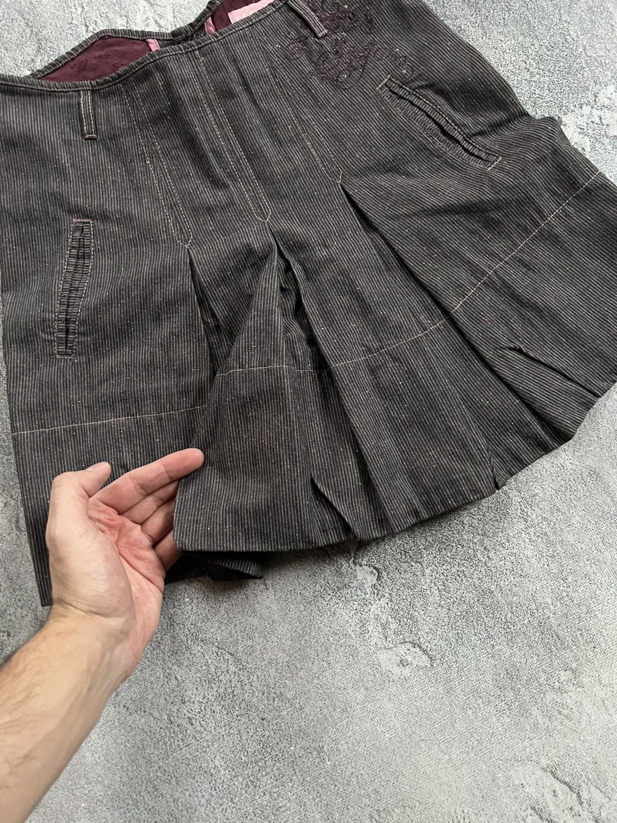 Escada Escada Brown Pinstripe Mini Skirt Size 14 Pleated Pockets Size 32" / US 10 / IT 46 - 3 Thumbnail