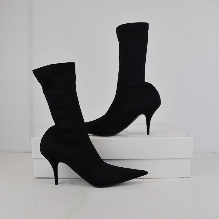 Balenciaga o1rshd1 Tronc.T S.Cuoio Jersey Crepe Boots in Black Size US 7.5 / IT 37.5 - 1 Thumbnail