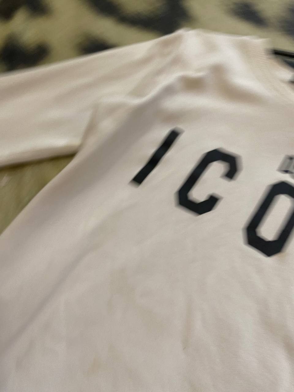 Dsquared2 Y2K big logo ICON Vintage Sweaters white DSQUARED2 Size US S / EU 44-46 / 1 - 7 Thumbnail
