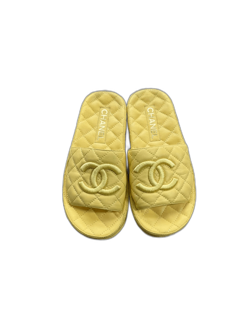 Chanel Chanel Yellow Quilted Slide Sandals Size 35-yf Size US 5 / EU 37 - 1 Thumbnail