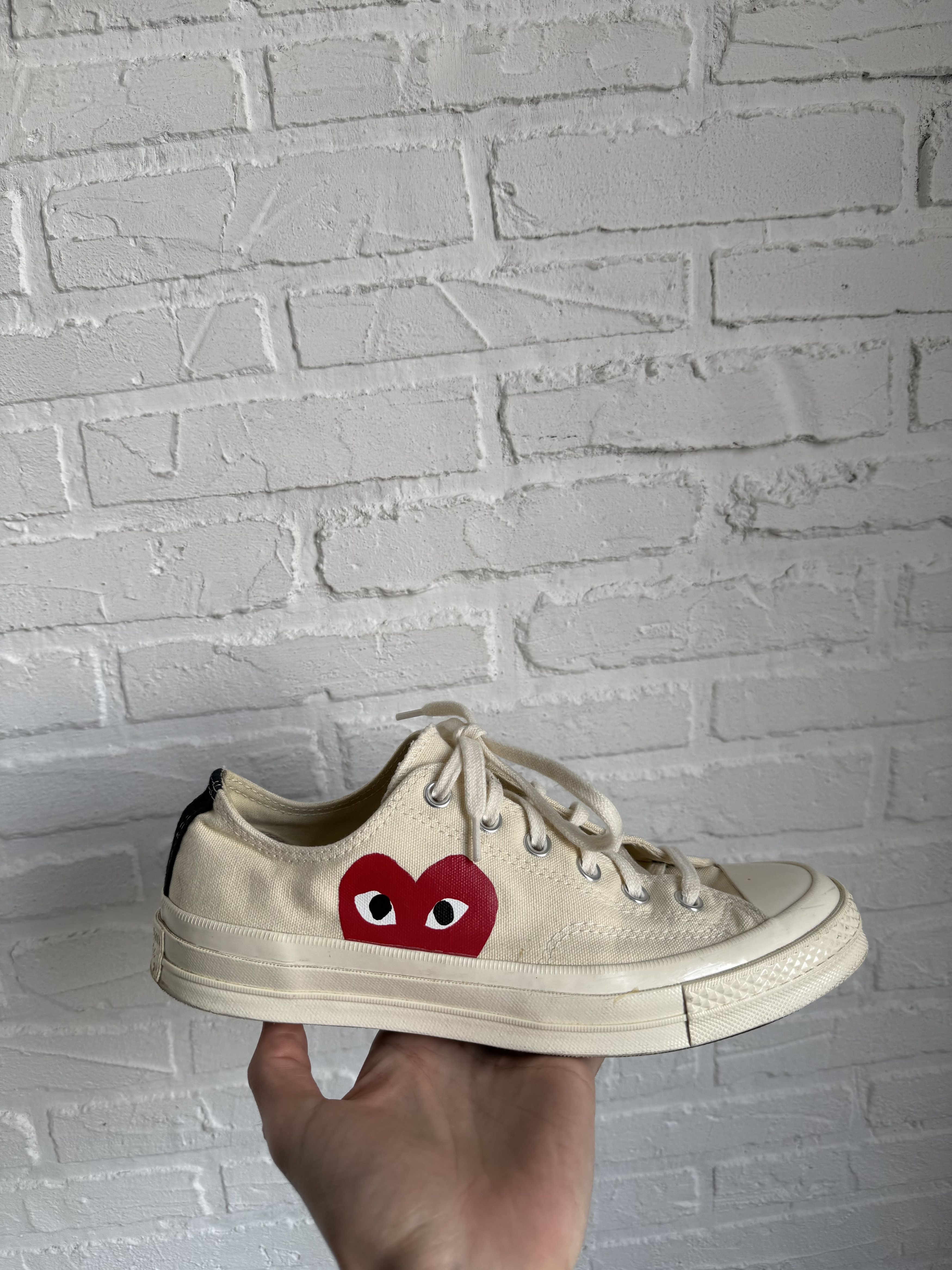Comme des Garcons PLAY Converse Comme Des Garcons Play Heart logo sneakers Size US 8 / EU 41 - 9 Thumbnail
