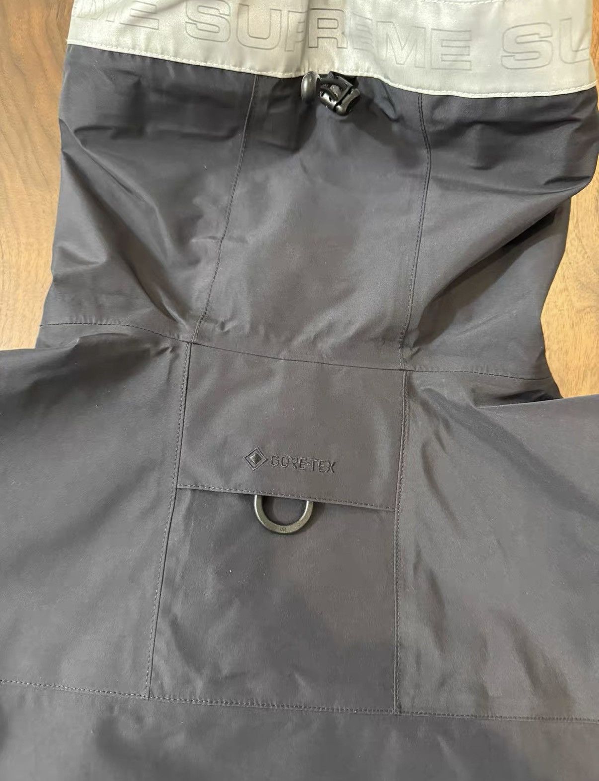Supreme Supreme FW24 Week8 GORE-TEX Taped Seam Shell Jacket J34 Size US L / EU 52-54 / 3 - 4 Thumbnail