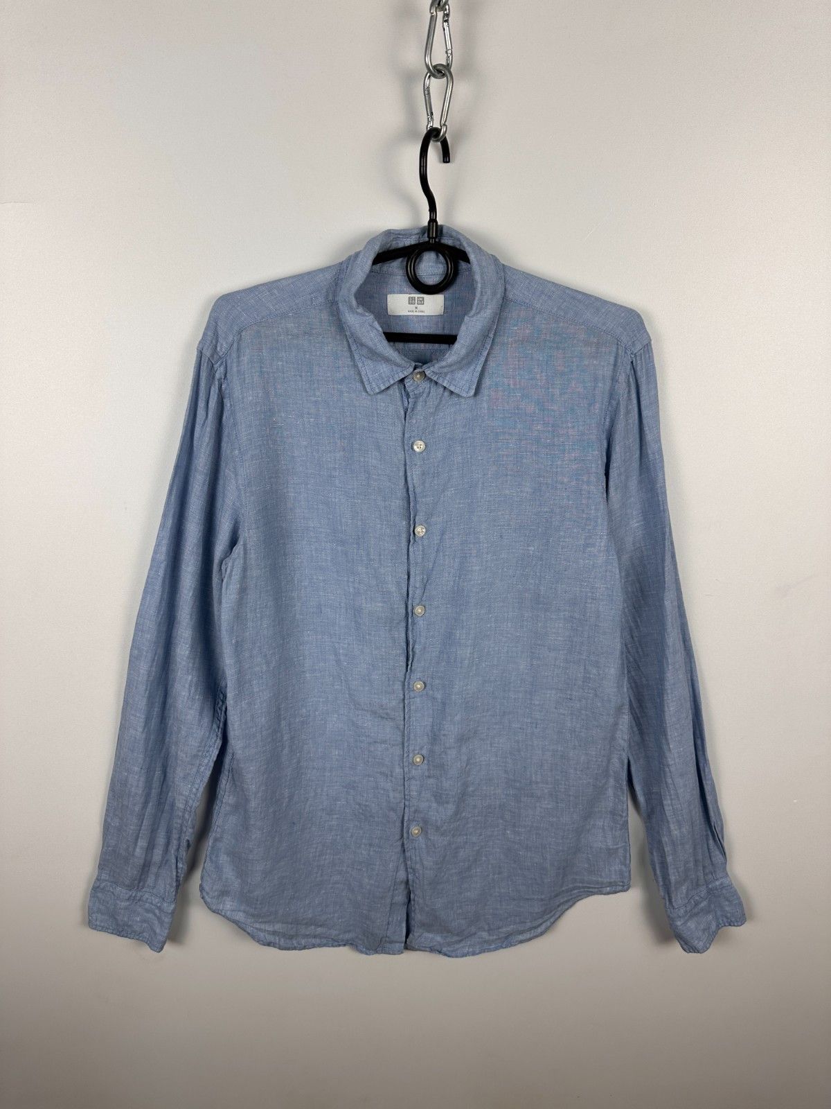 Uniqlo Uniqlo 100% Linen Buttons Up Long Sleeve Shirt Blue Size M Size US M / EU 48-50 / 2 - 1 Thumbnail