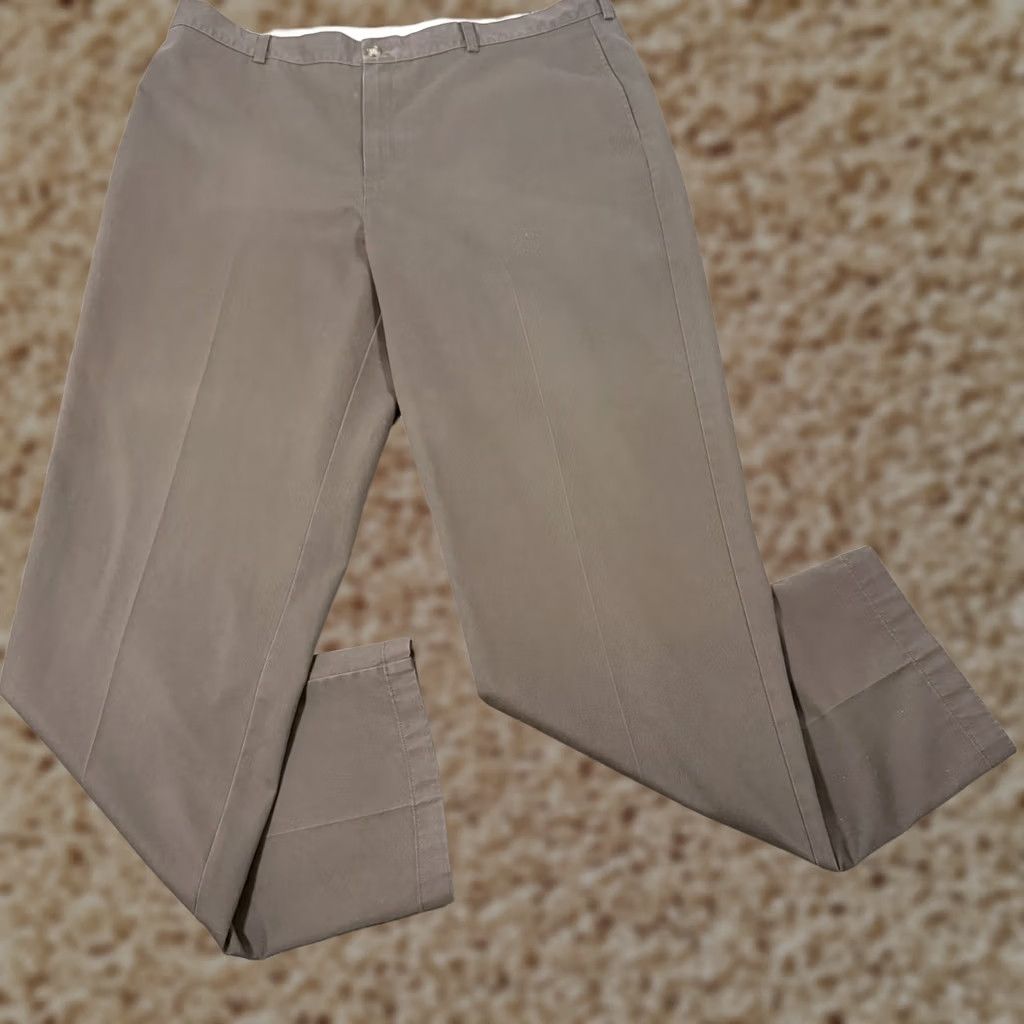 Vintage L.L.Bean Natural Fit Casual Dress Pants Men's Size 42x36 Brown Regular Rise 13.25" Inseam 36" Cotton Zip Front Front Flat Front Pockets Slim Straight Size US 42 / EU 58 - 1 Thumbnail