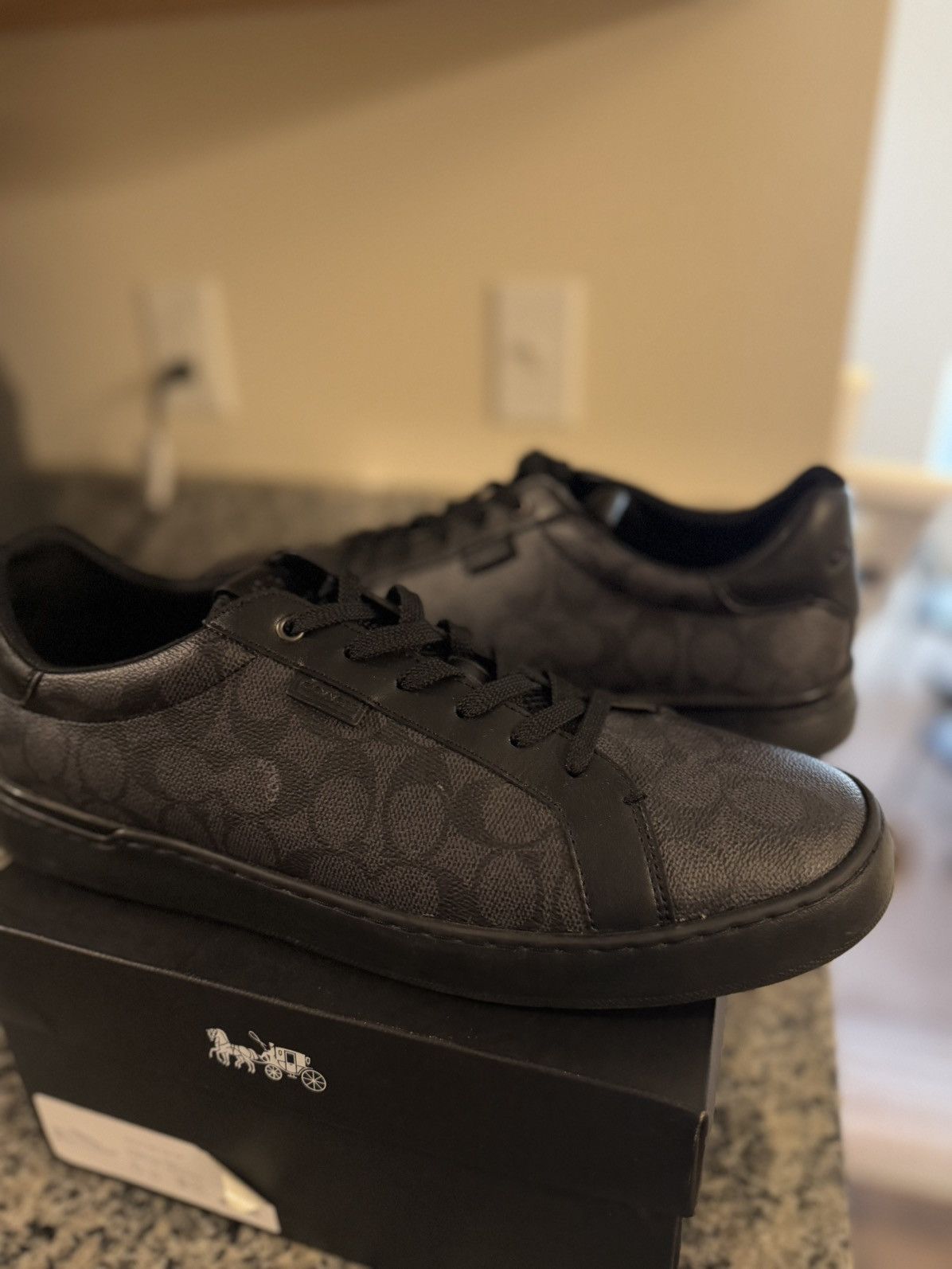 Coach Coach Lowline Low Top Sneaker Signature Black Size 13US Size US 13 / EU 46 - 2 Thumbnail