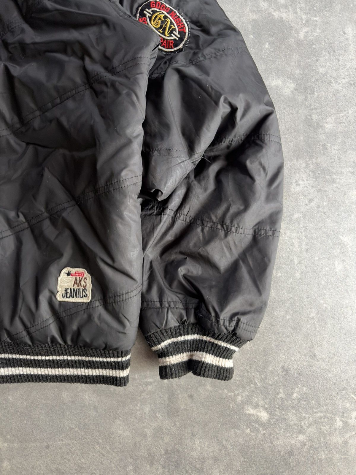 Akademiks Akademiks Faux Fur Hooded Baggy Patches Bomber Jacket L Size US L / EU 52-54 / 3 - 16 Thumbnail