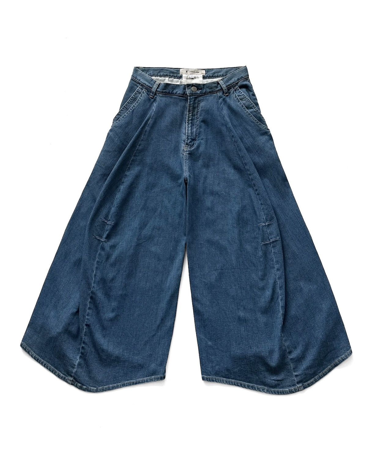 ANREALAGE ANREALAGE LOOSE WIDE-LEG JEANS Size 29" - 1 Thumbnail
