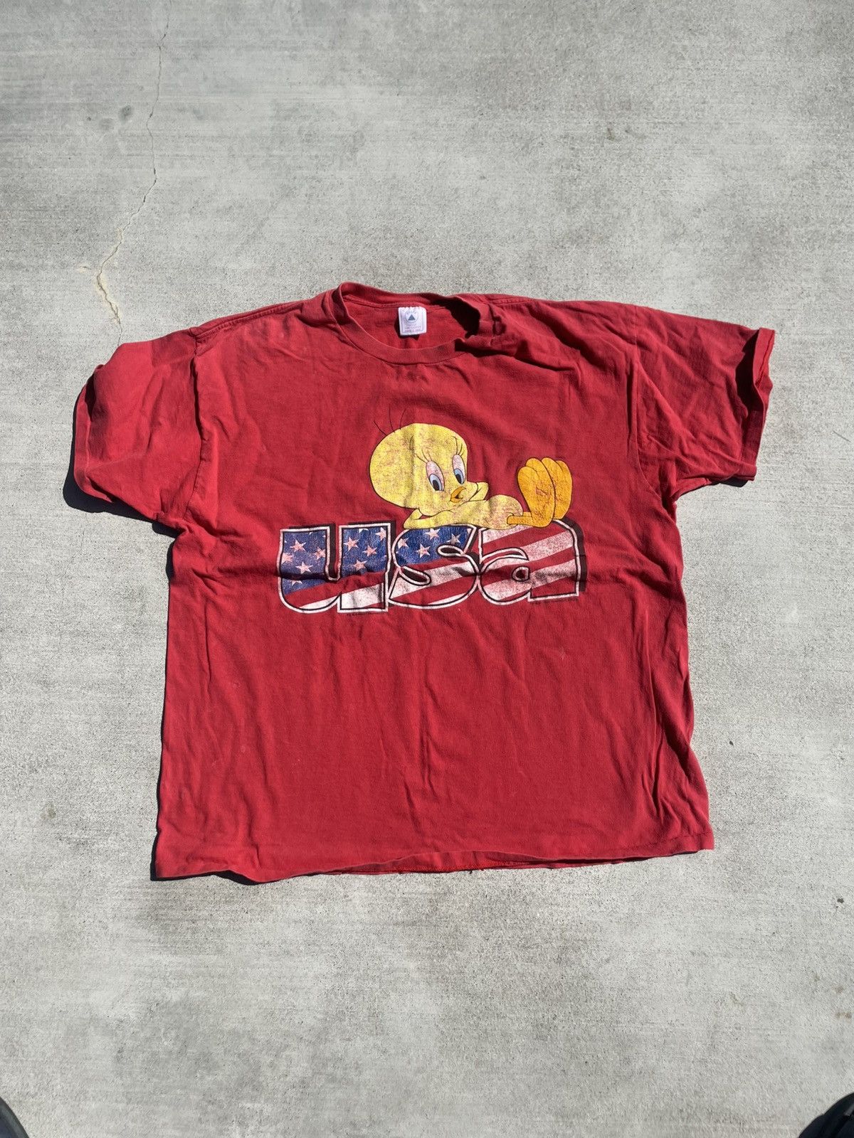 Vintage Vintage USA Tweety T shirt Size US XL / EU 56 / 4 - 1 Thumbnail