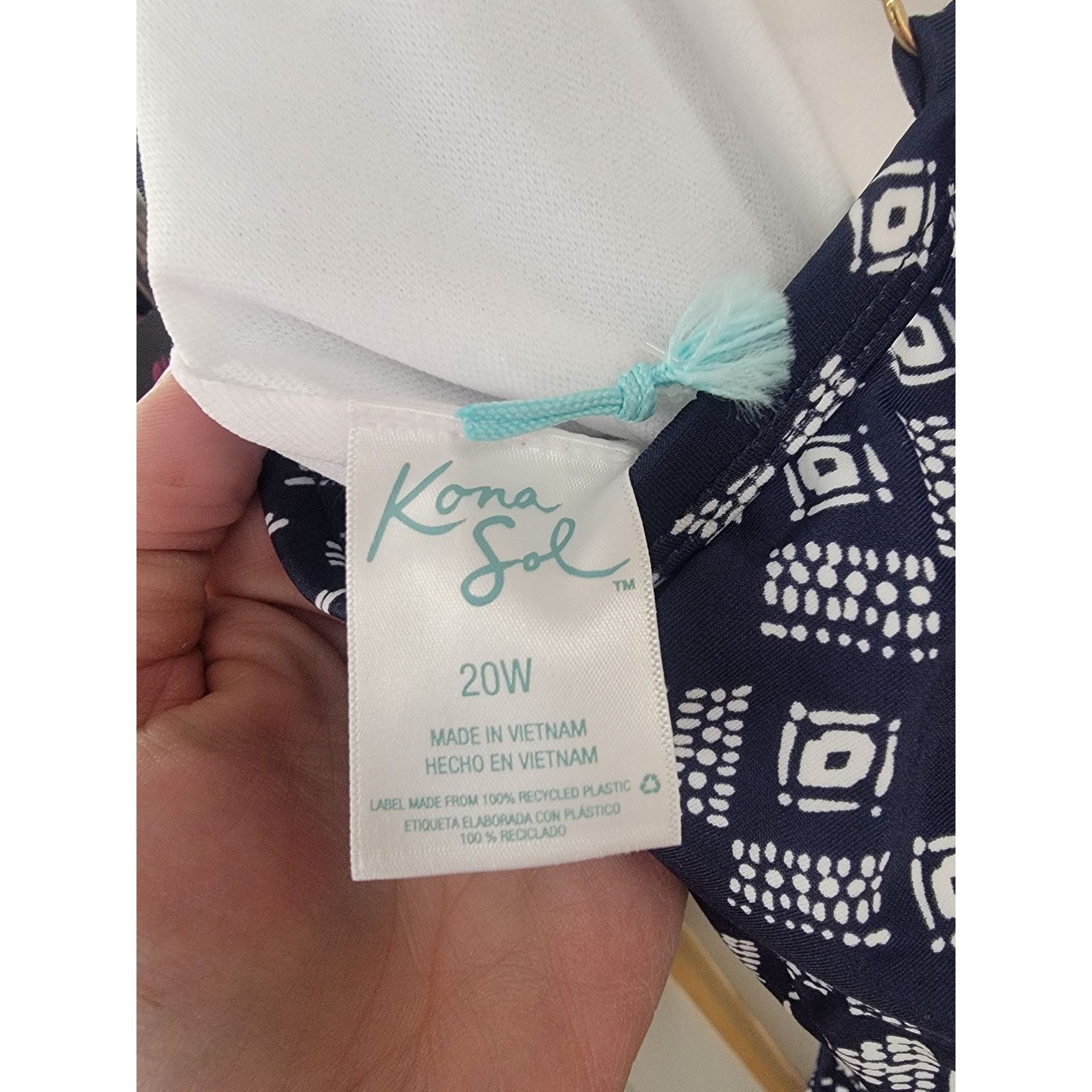 Other Plus Size Tankini Top With Adjustable Straps & Geometric Pri Size XXL / US 16-18 / IT 52-54 - 7 Thumbnail