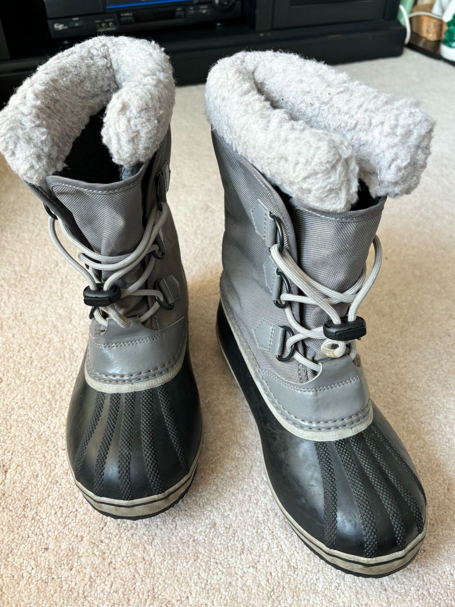 SOREL Sorel Caribou Women's Snow Boots Size 5 Waterproof Wool Line Size US 5 / IT 35 - 1 Thumbnail