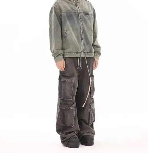 Jean Vintage multi-pocket washed distressed micro-flared jeans Size US 28 / EU 44 - 4 Thumbnail