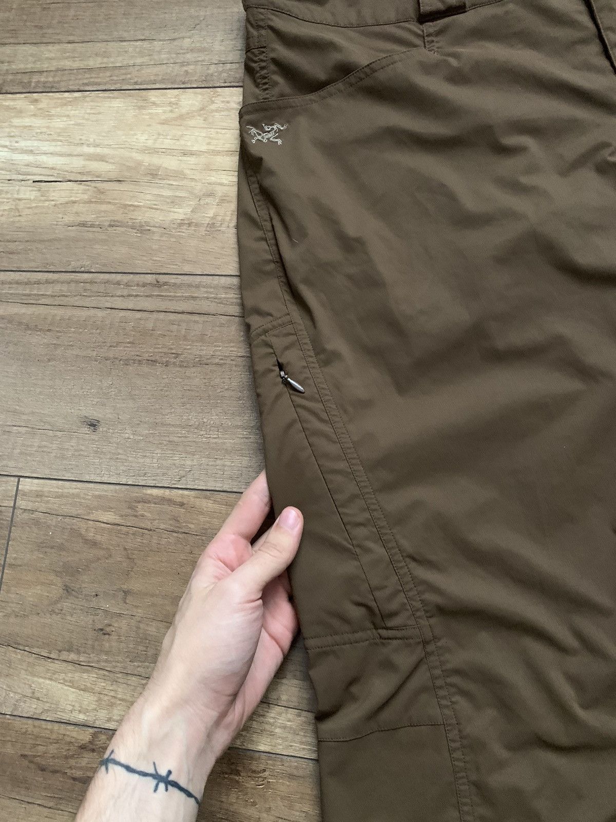 Arc'teryx Arcteryx Brown Nylon Pants Womens Vintage Size 32" / US 10 / IT 46 - 6 Thumbnail